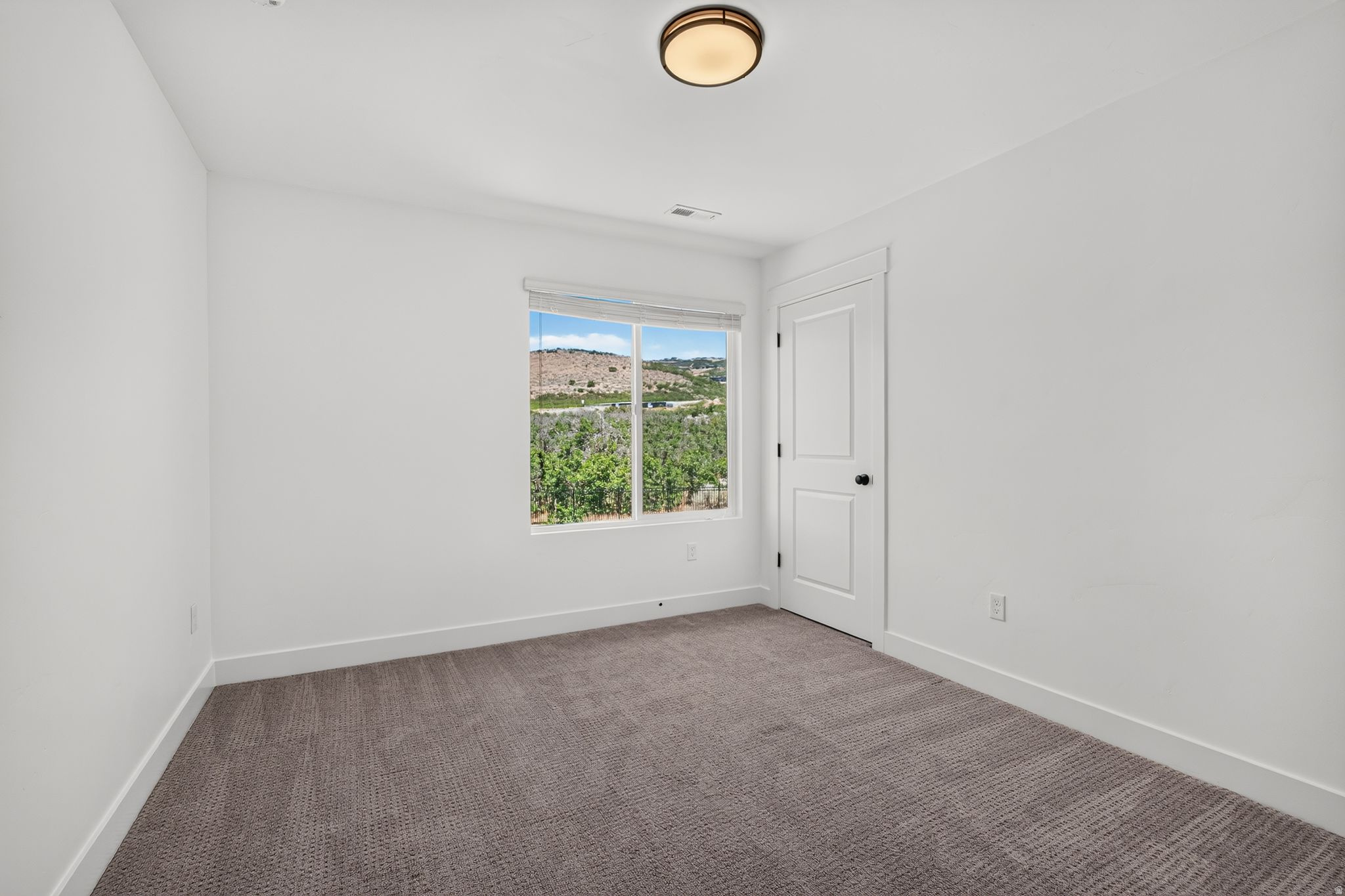 SKYE ESTATES - Residential