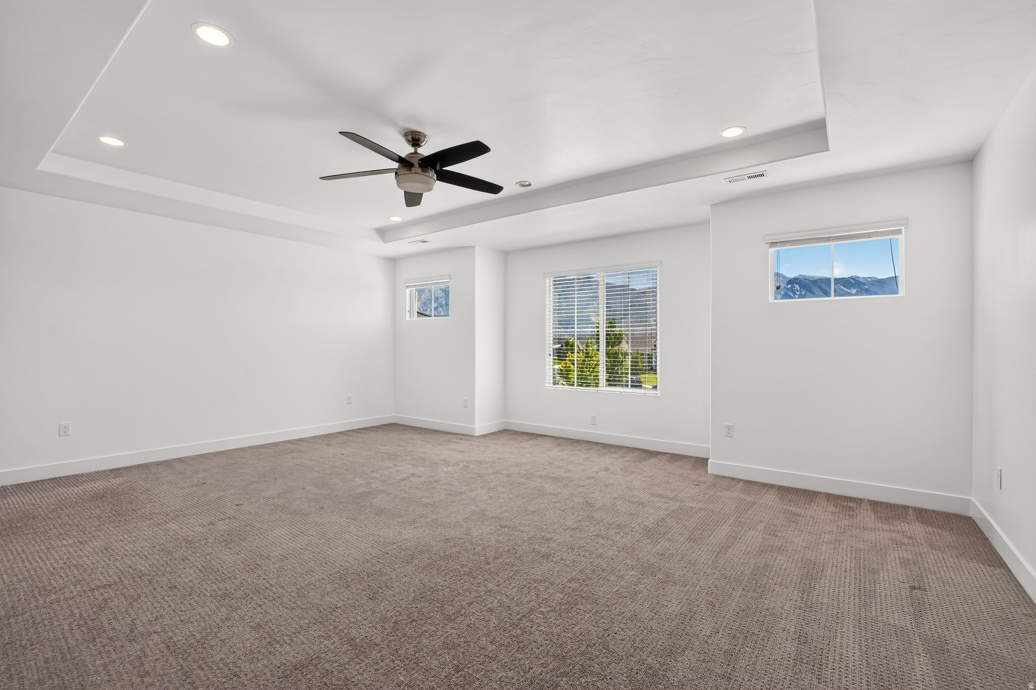 SKYE ESTATES - Residential