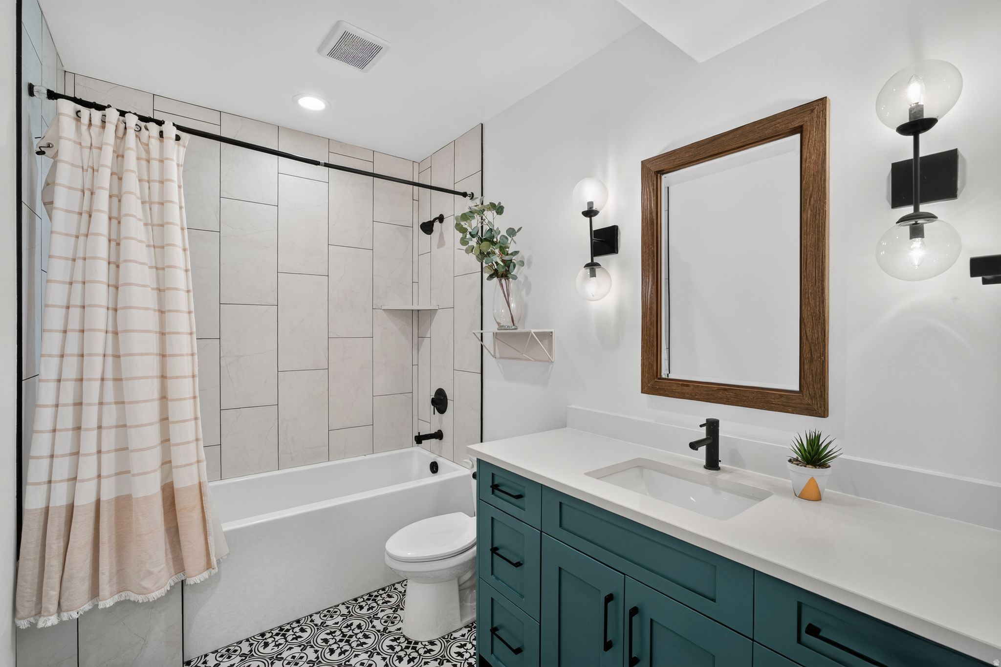 SKYE ESTATES - Residential