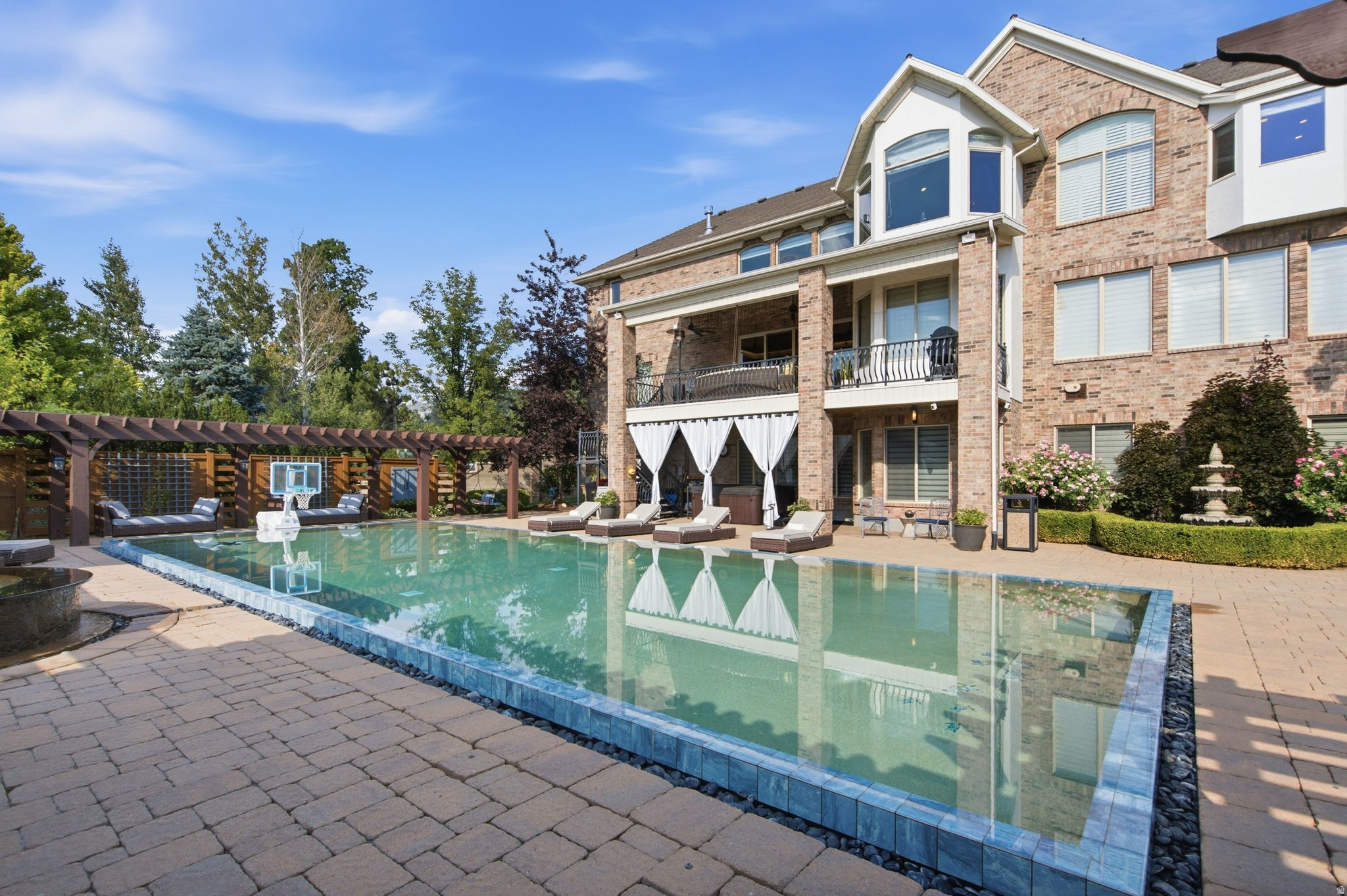 SHALYN OAKS PHASE II - Residential