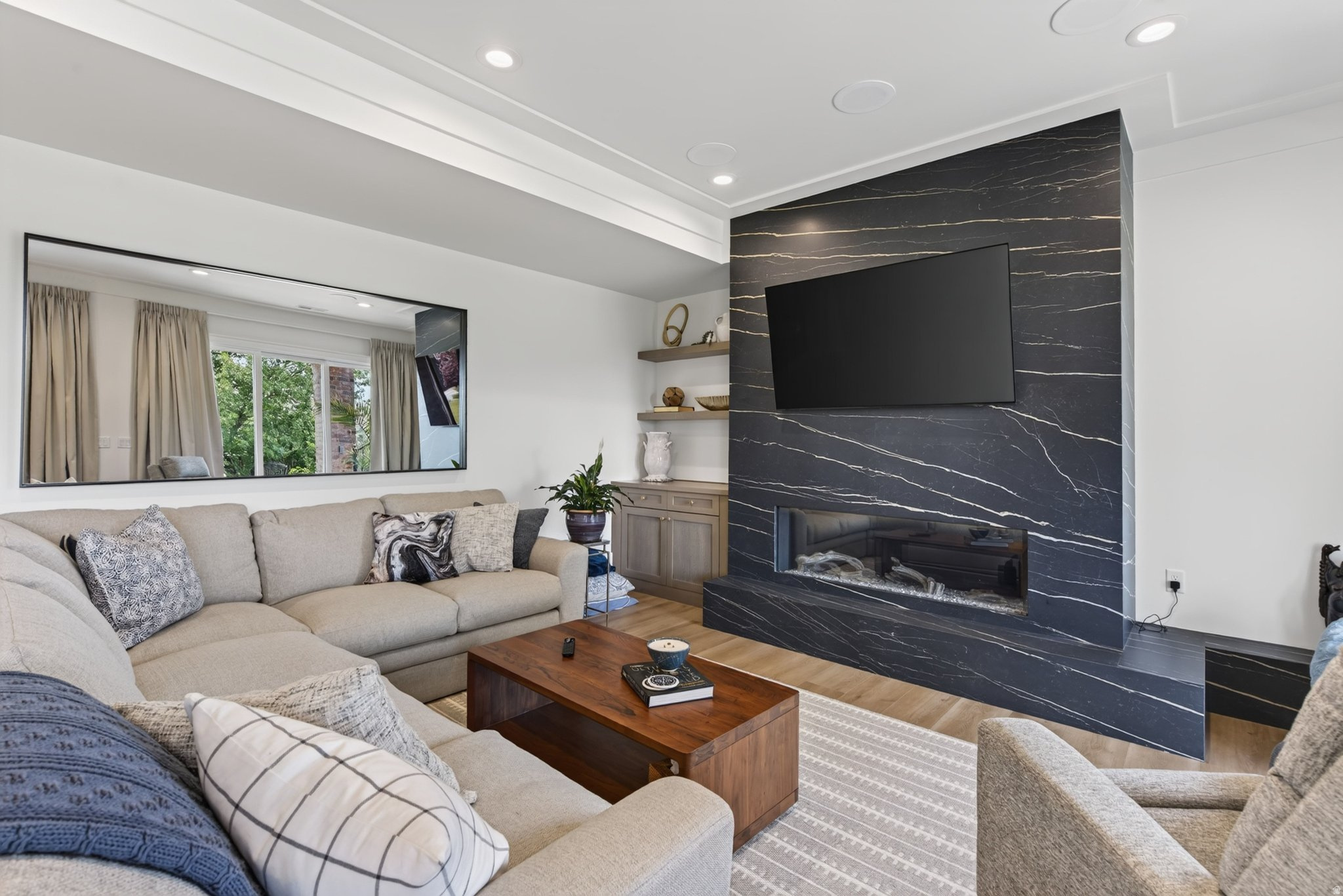SHALYN OAKS PHASE II - Residential