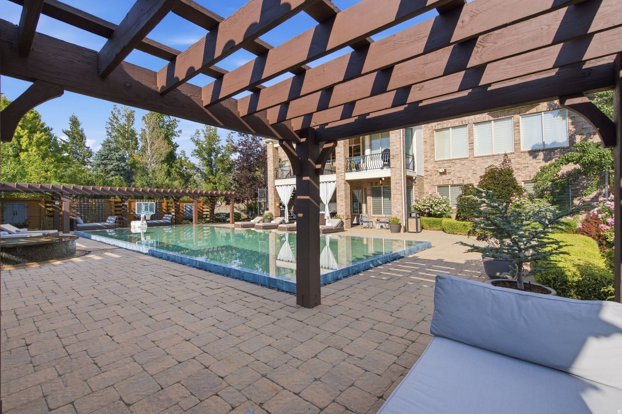SHALYN OAKS PHASE II - Residential