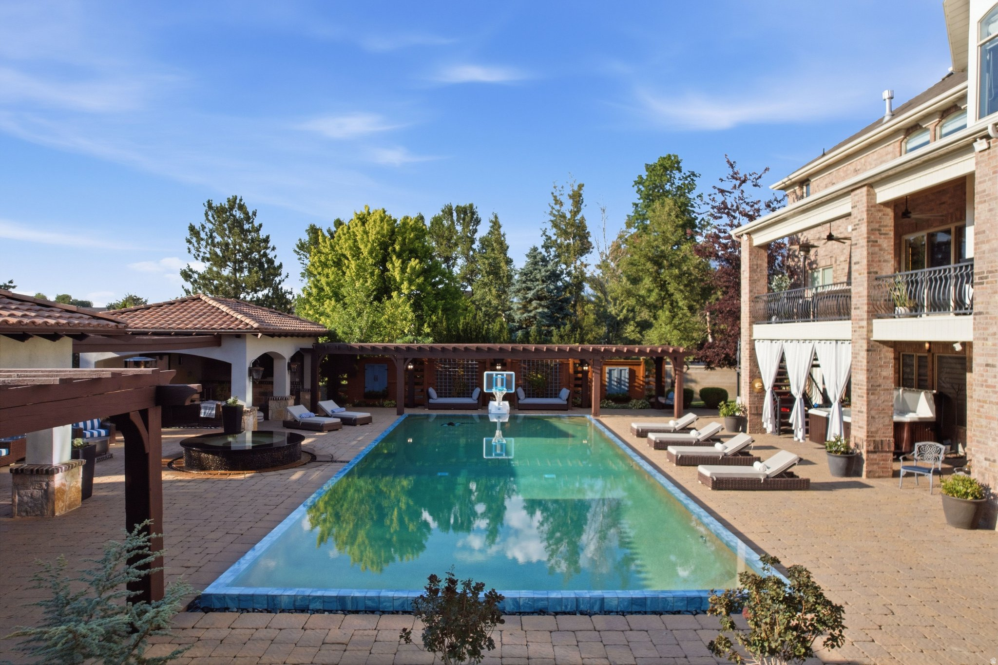 SHALYN OAKS PHASE II - Residential