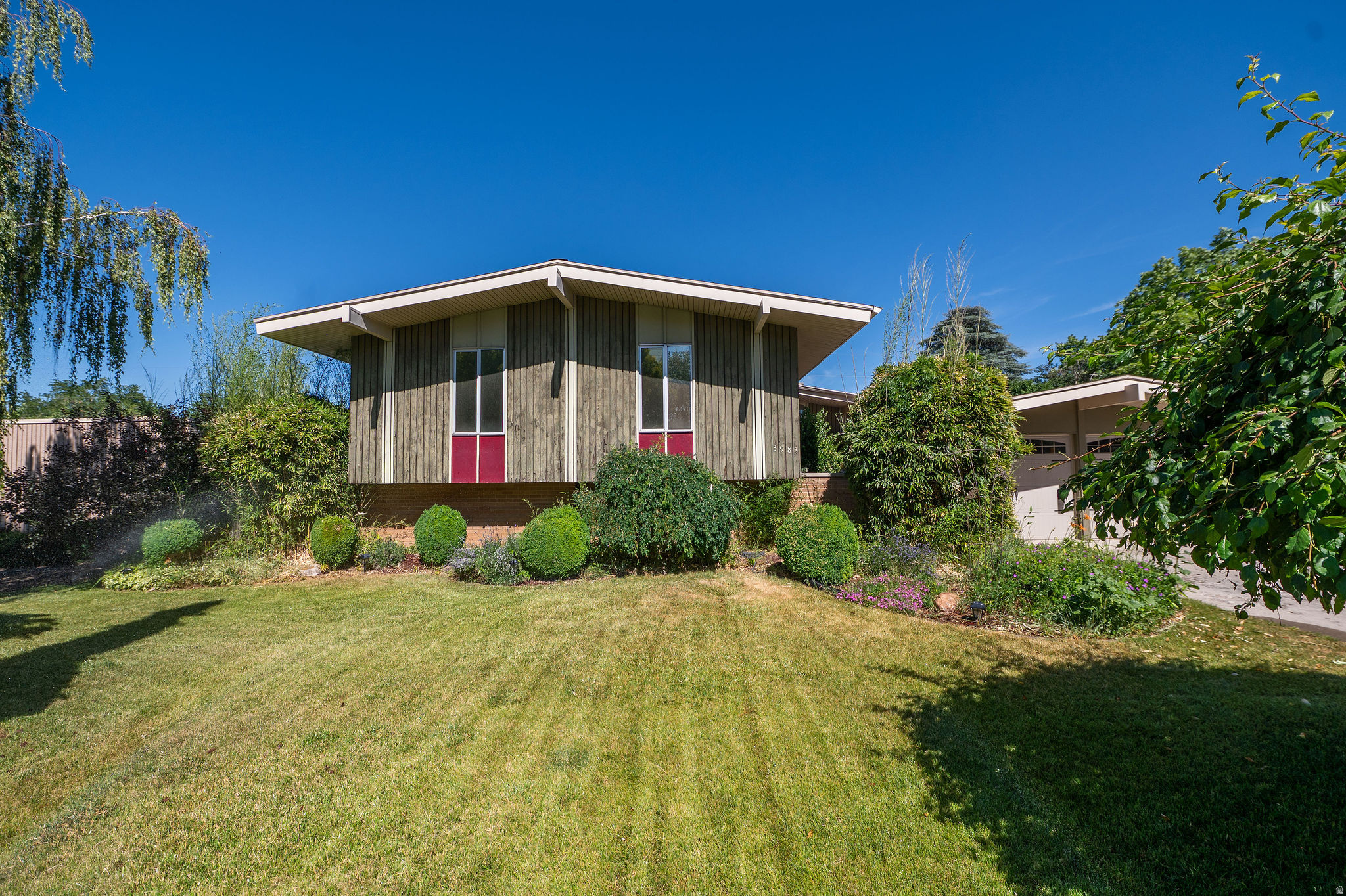 BENNION PLAZA - Residential