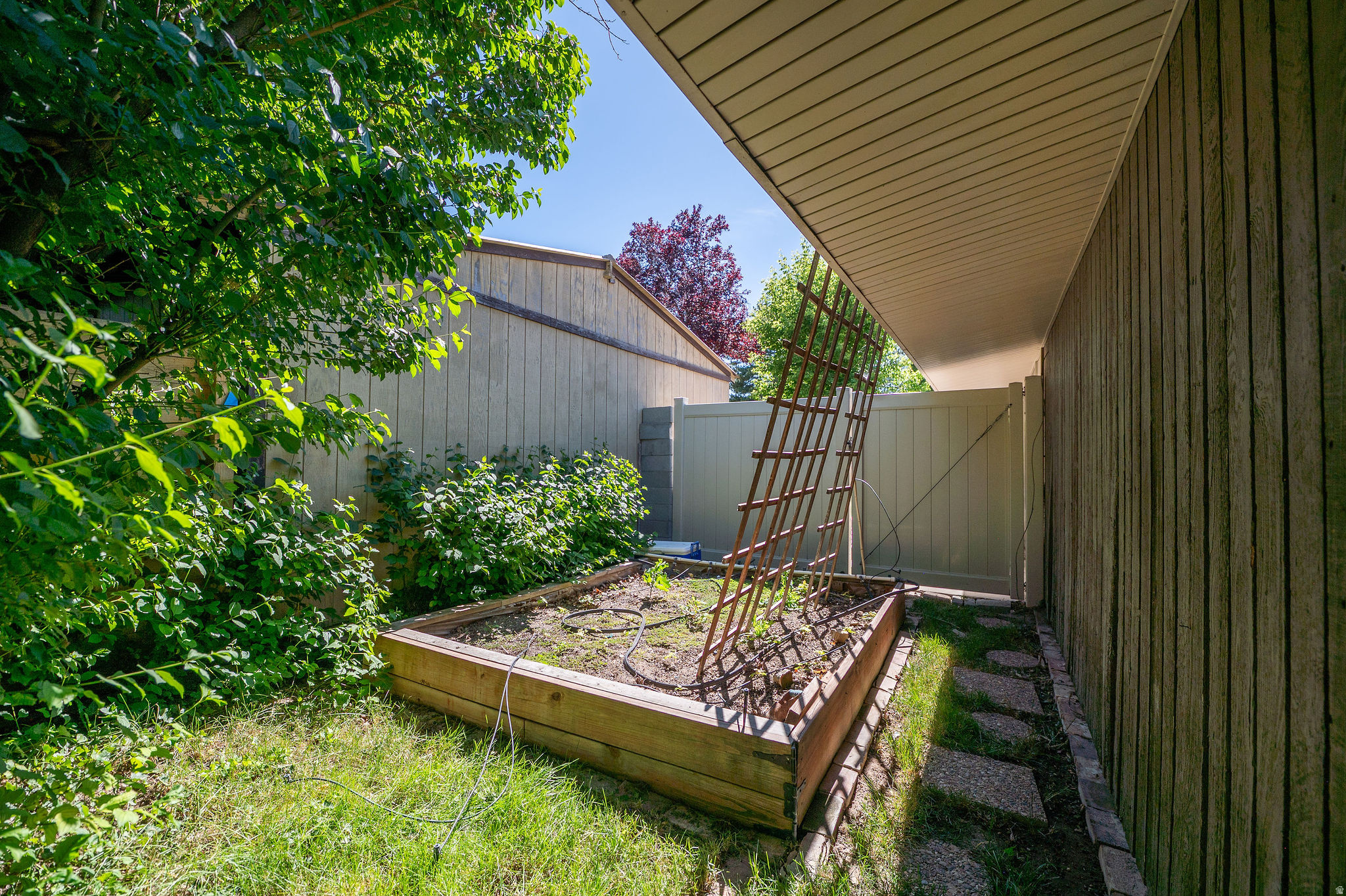 BENNION PLAZA - Residential