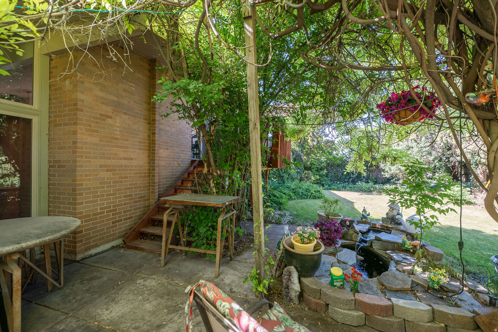 BENNION PLAZA - Residential