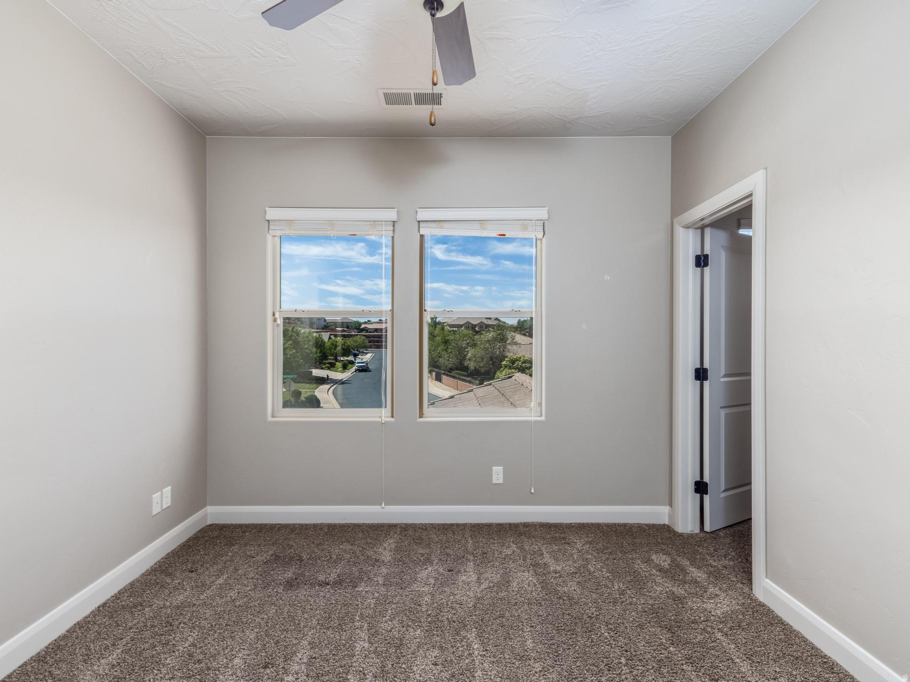 COYOTE SPRINGS - Residential