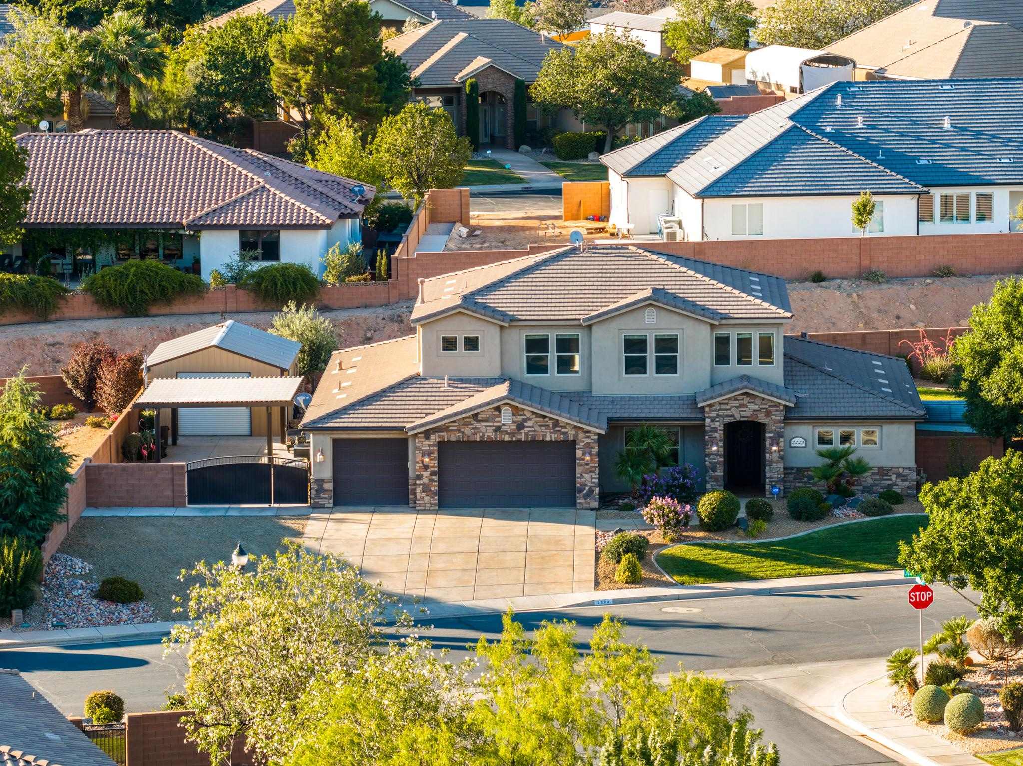 COYOTE SPRINGS - Residential