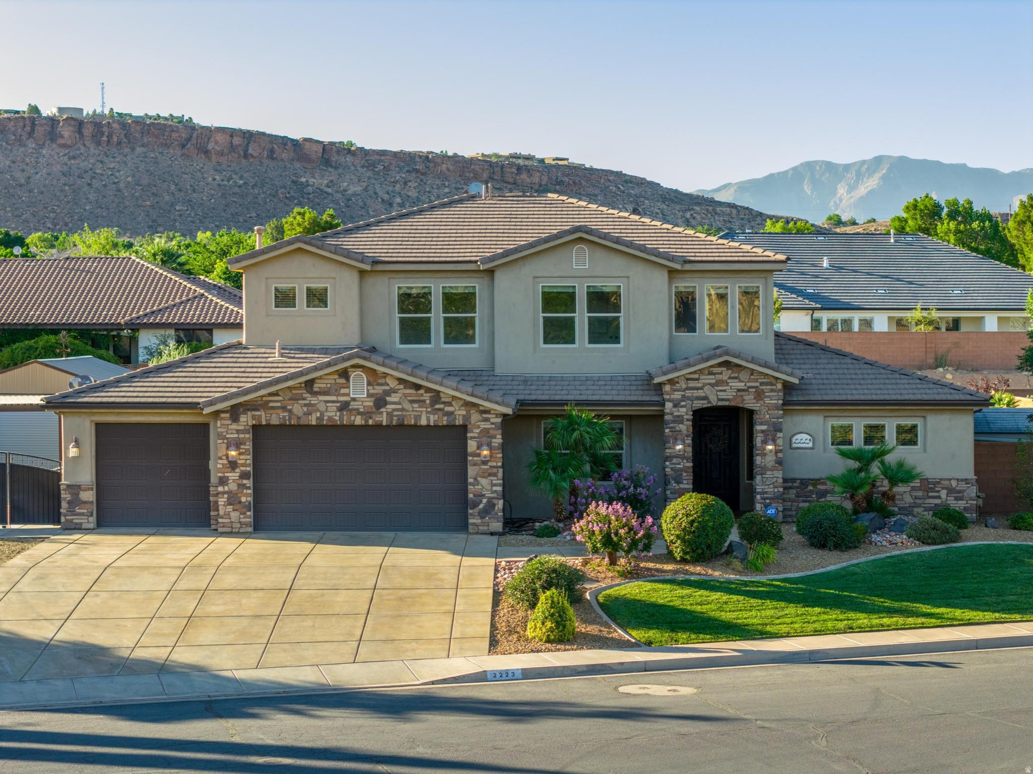COYOTE SPRINGS - Residential