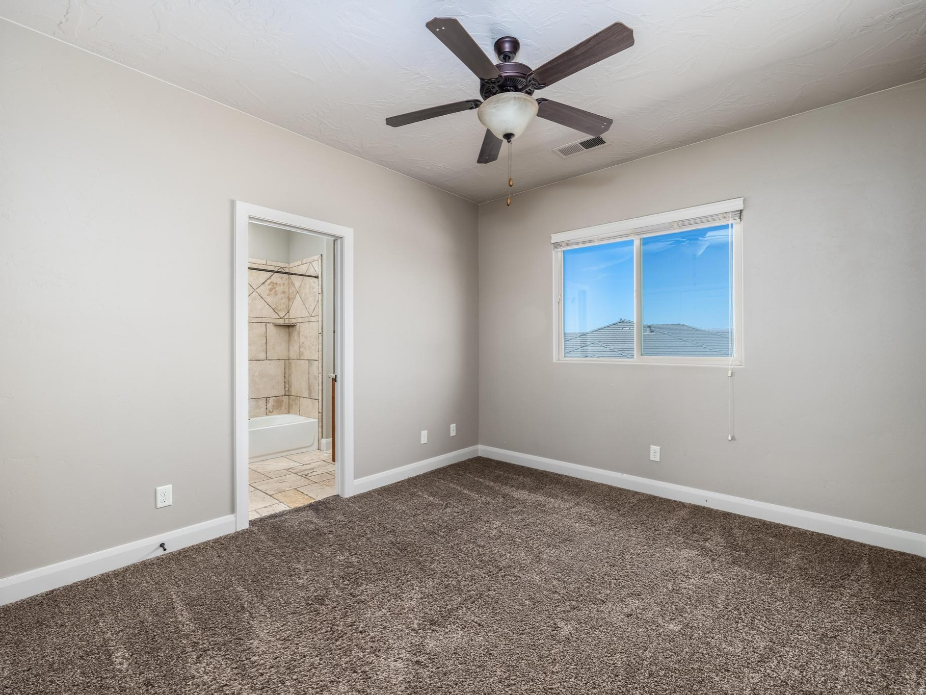 COYOTE SPRINGS - Residential