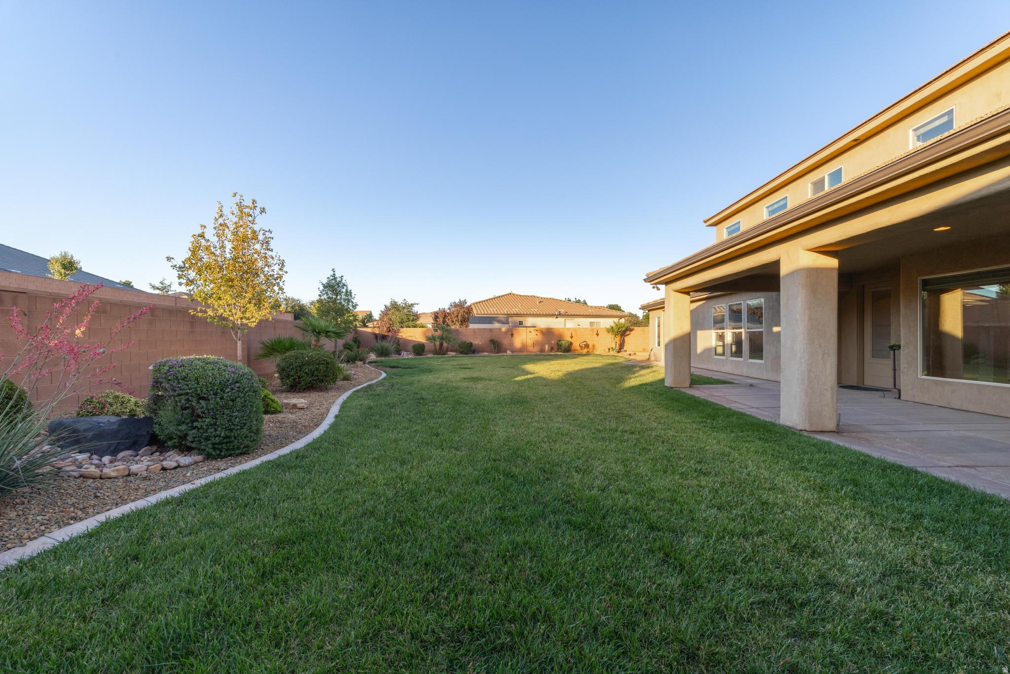 COYOTE SPRINGS - Residential