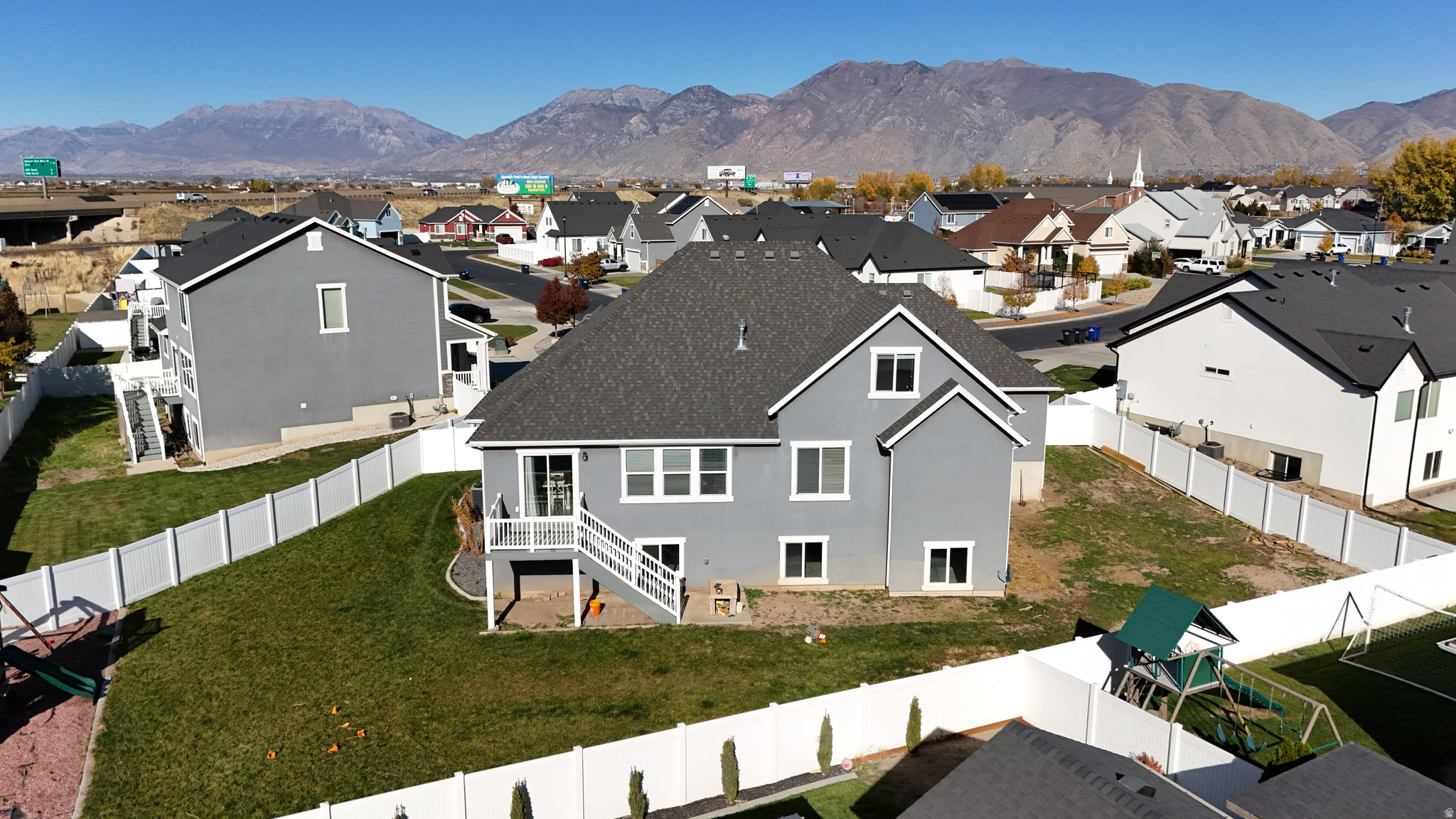 ANTHEM PARK - Residential