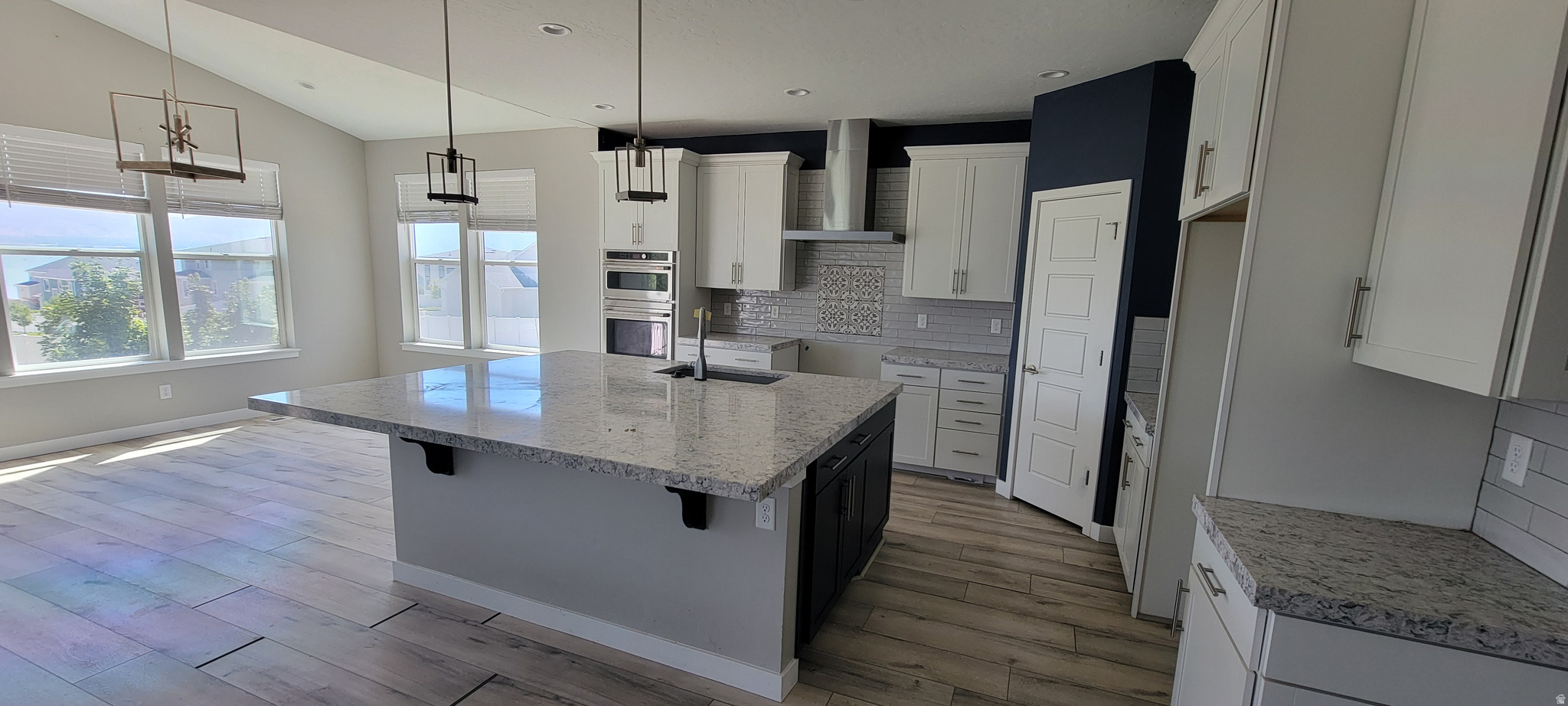 MALLARD BAY - Residential