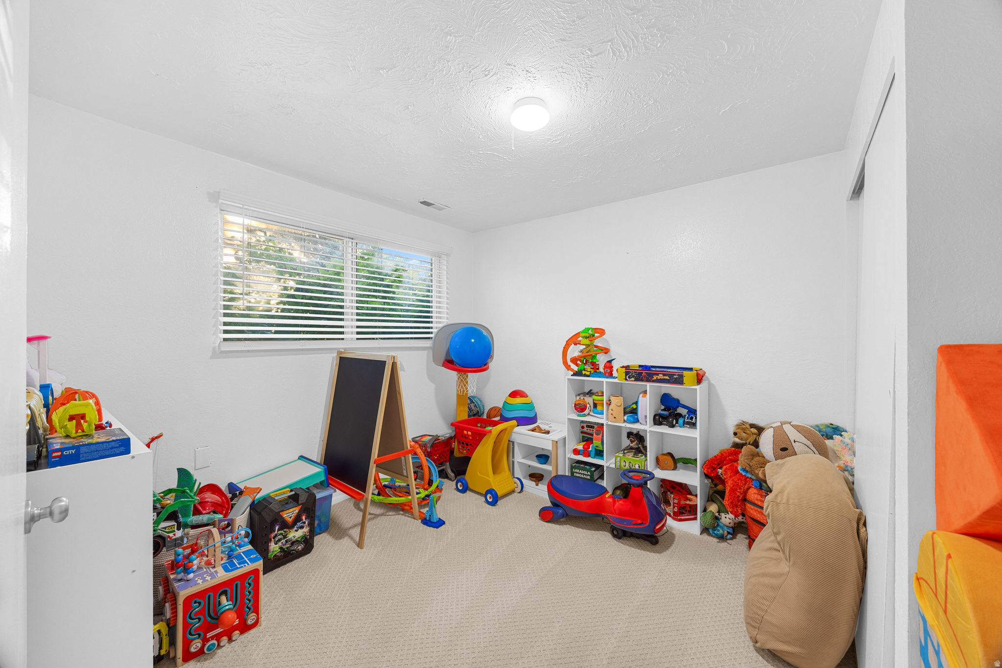 GREEN ACRES ESTATES - Residential