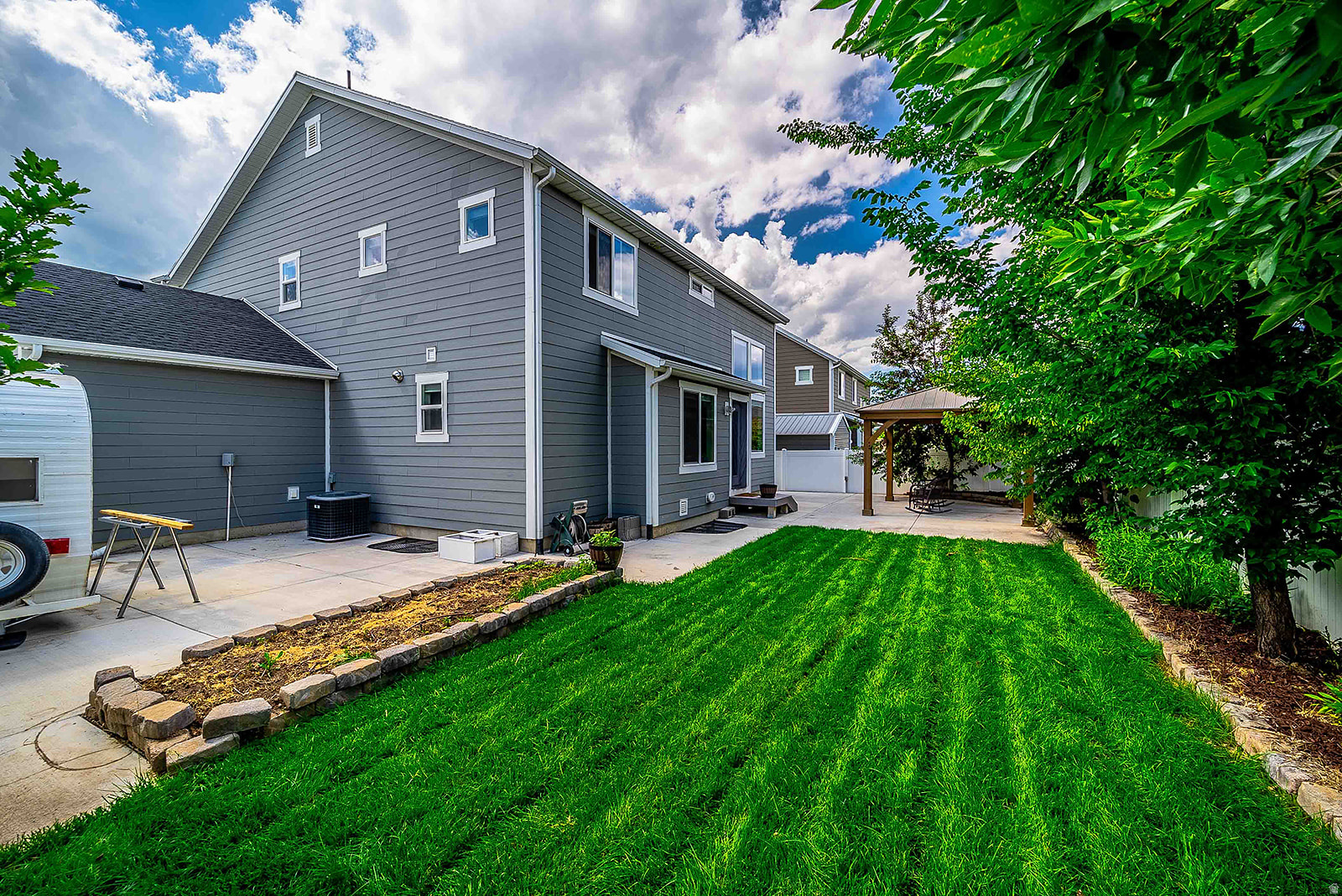 RANCH LANDING - Residential
