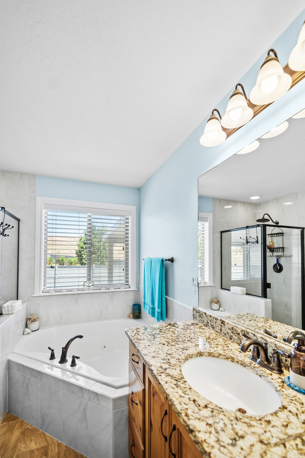 SOUTHMOOR - Residential