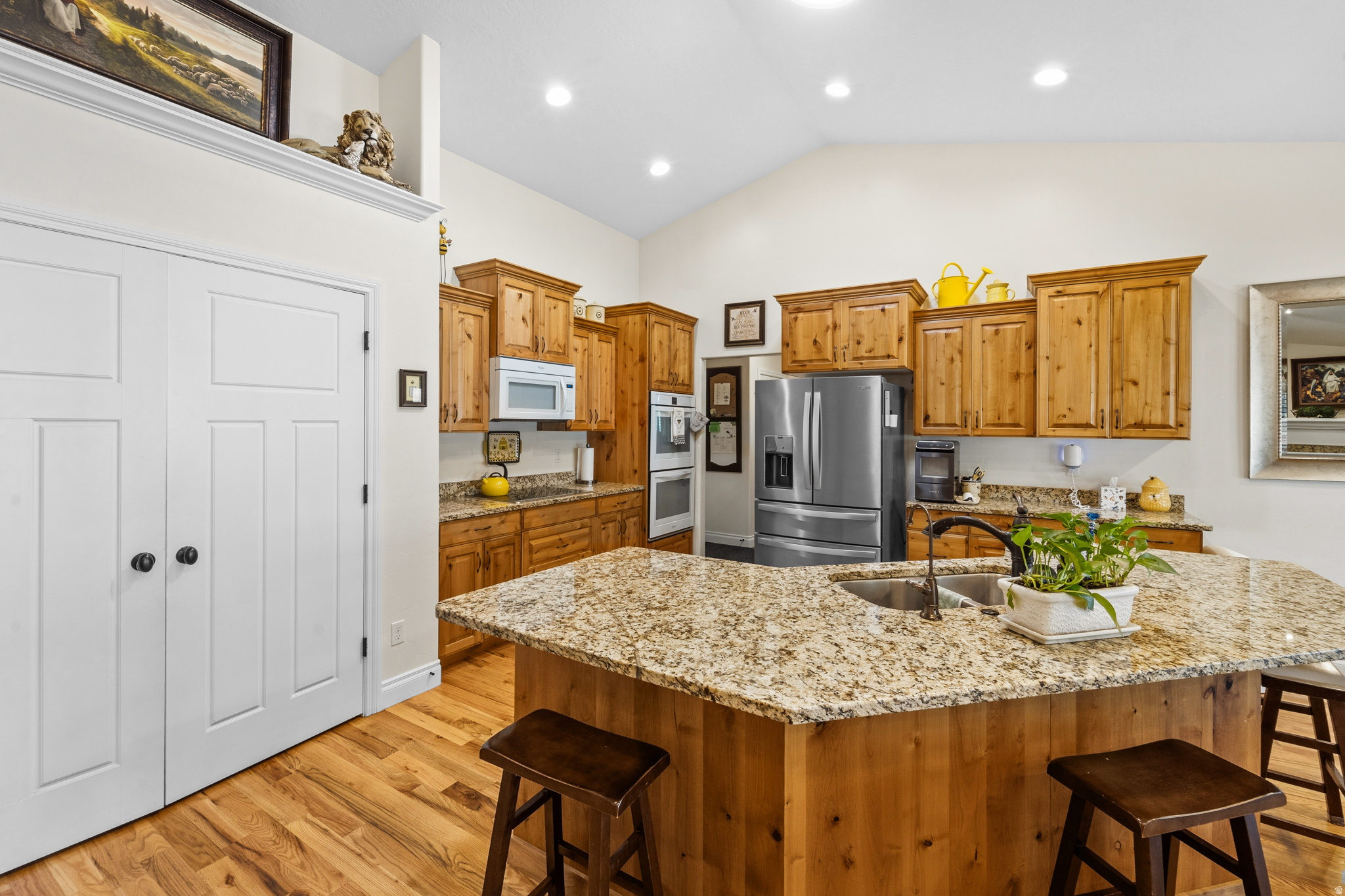 SOUTHMOOR - Residential