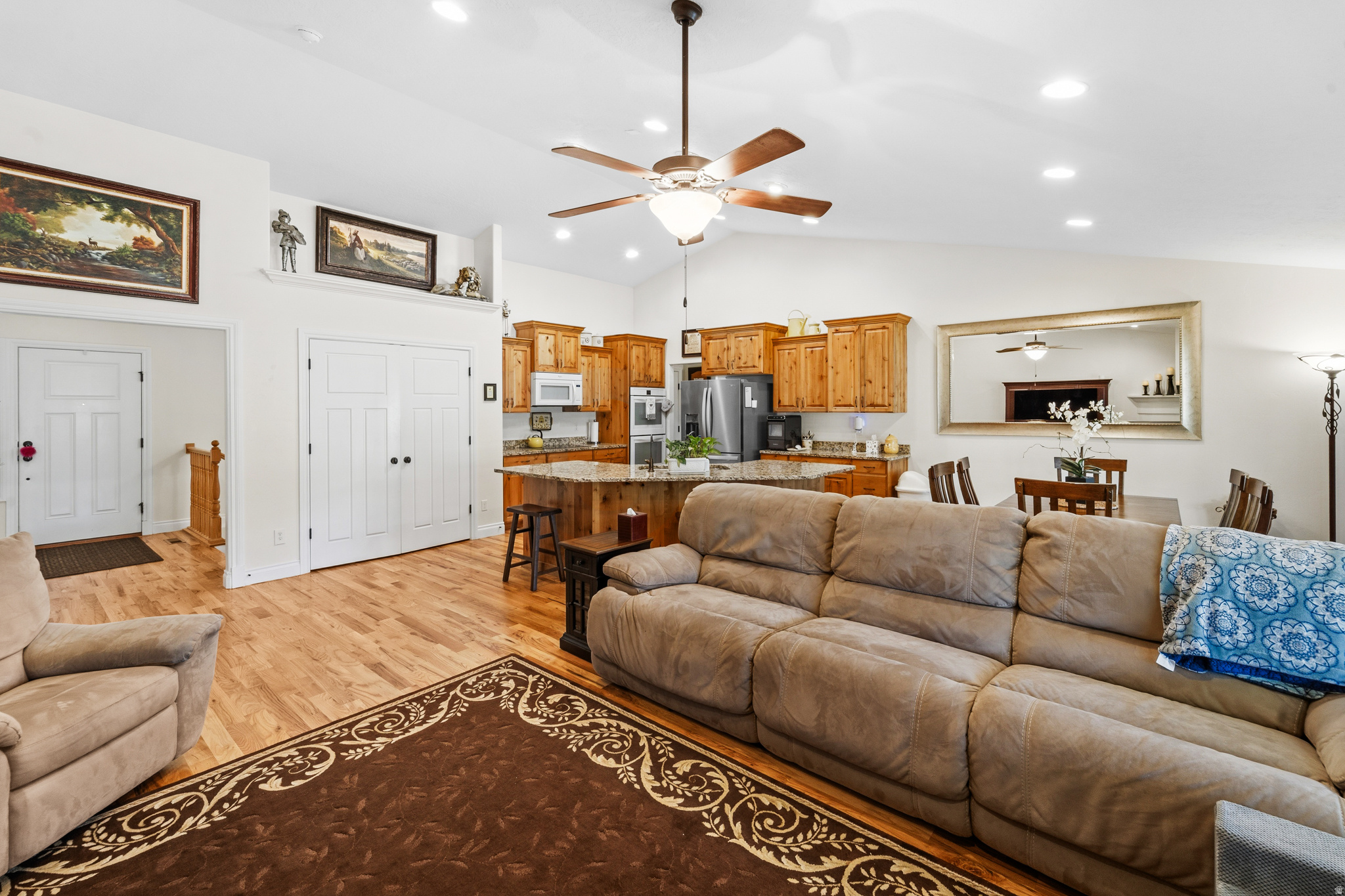 SOUTHMOOR - Residential