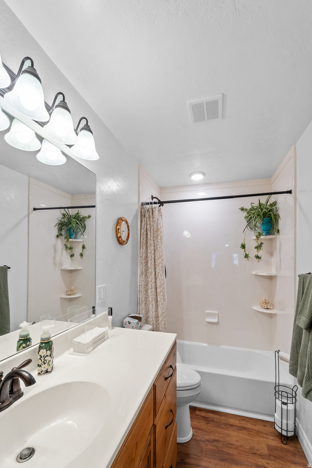 SOUTHMOOR - Residential