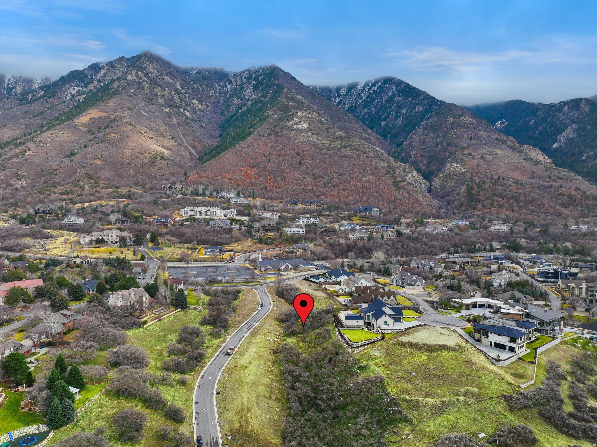 Located in the sought-after, 24-hour, guard-gated Pepperwood Community with approx. 600 homes and 477 acres is this spectacular, breathtaking, mountain view lot. *They are not making any more dirt, when it's gone, it's gone!* Within Pepperwood enjoy hiking/biking trails throughout, pool, hot tub, lifeguards, competing Pepperwood swim team, pavilion, restrooms, BBQ Area, basketball, sand volleyball,tennis and pickleball courts, park, playground, and on-site property manager. Many community events including food truck nights, 4th of July parade with live band and breakfast and so much more. Just step outside Pepperwood and you are within minutes to several hiking/biking trails, world class Snowbird, Alta and Park City ski resorts, many recreational facilities, lakes, camping, international airport and shopping. On the plat map attached, 5 Bent Hollow is lot 1146 .The remaining lot 6 Bent Hollow lot 1147 is also $1,295,000.Buyer to verify all information.