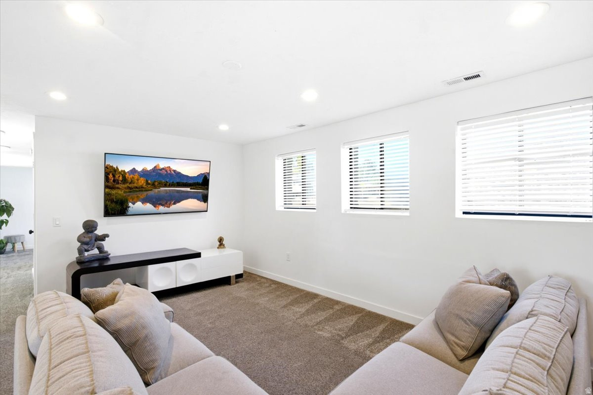 EASTVIEW - Residential