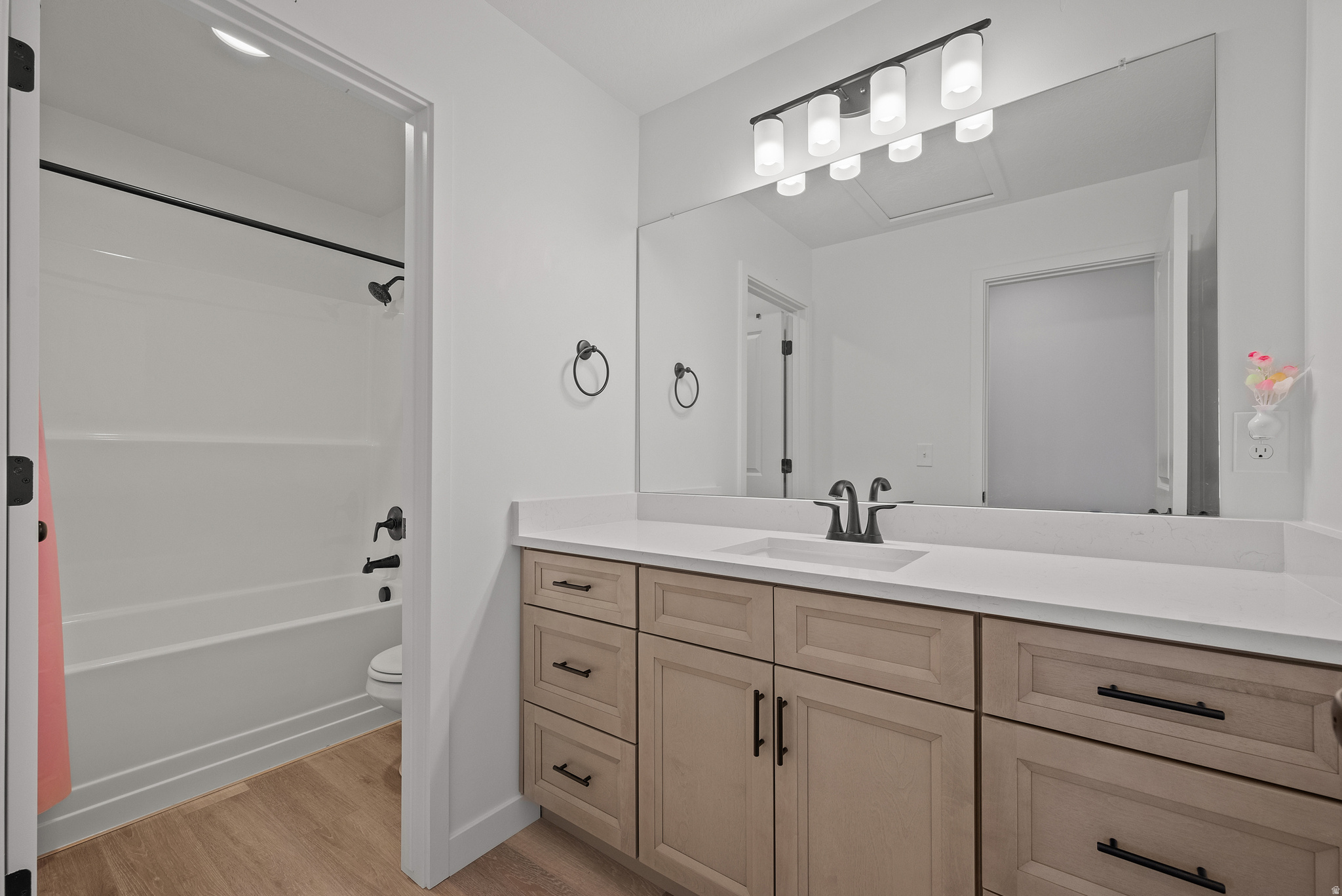 GT ESTATES - Residential