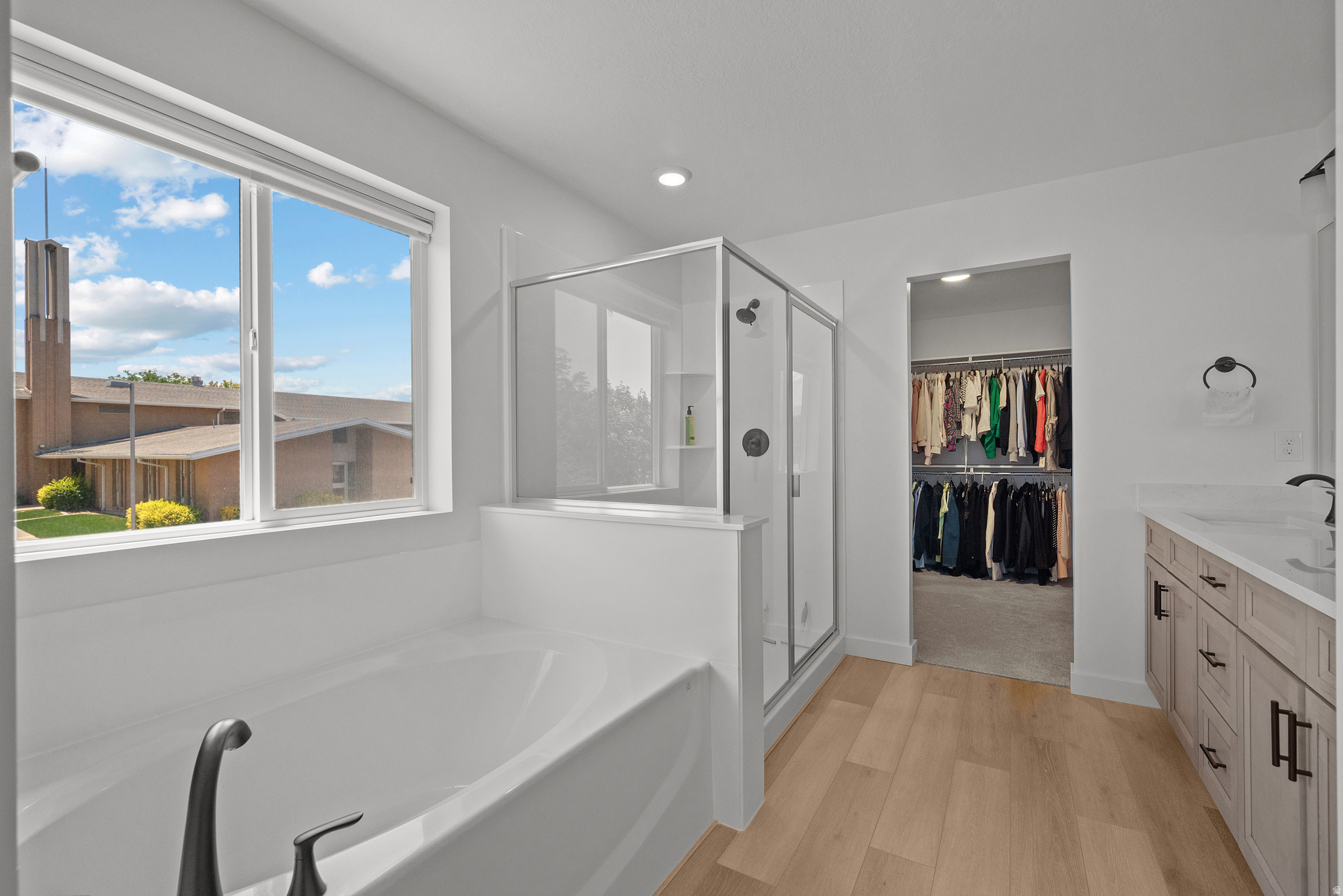 GT ESTATES - Residential