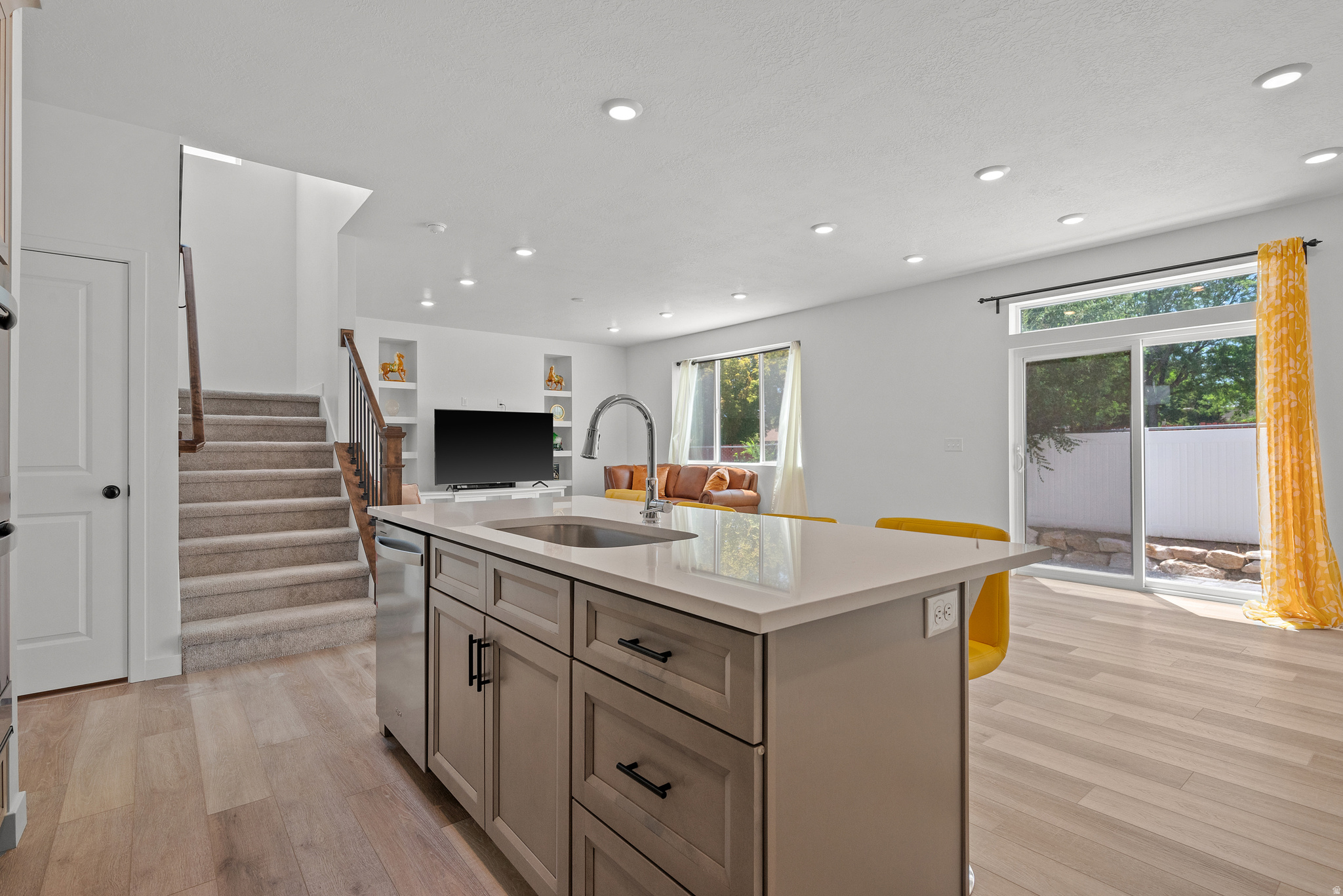 GT ESTATES - Residential