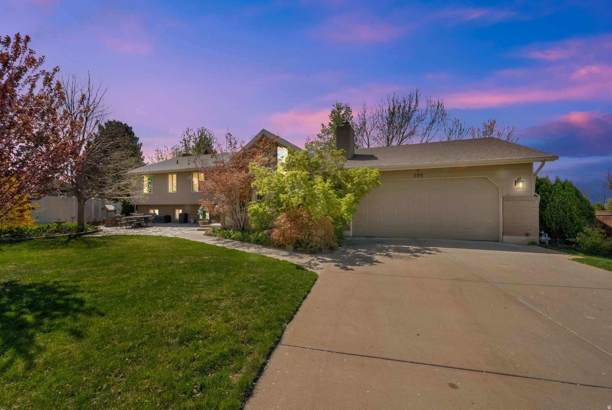 This exceptional home is a must- see on the coveted east bench of Bountiful! Tucked away in a quiet cul-de-sac with no backyard neighbors, it offers both privacy and tranquility. This home has been meticulously maintained and is in immaculate condition.  This home features over 5000 ft2 of thoughtfully designed living space. Enjoy generous gathering areas and the added flexibility of a daylight basement ideal for multi-generational living. As an added bonus, this home features backup generators including a Generac that will keep the entire home functioning in an outage.
