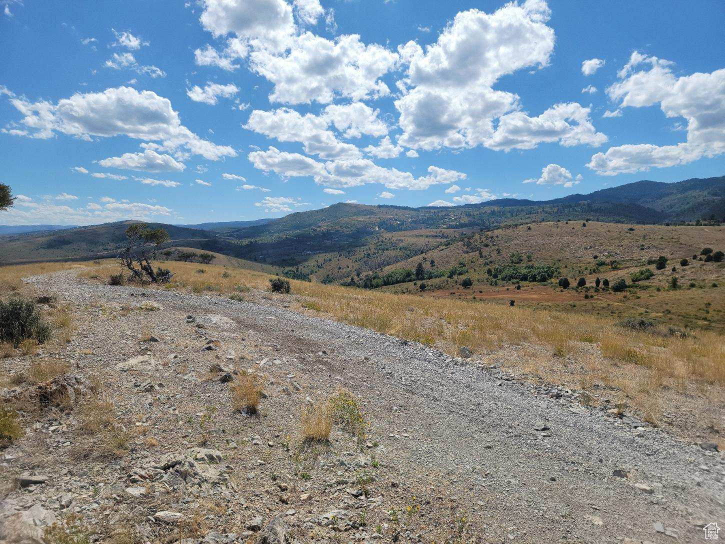 CRYSTAL VIEW ESTATES - Land