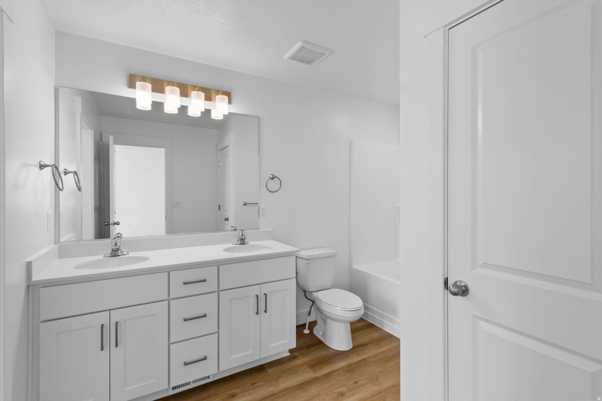 NORTH POINT - Residential