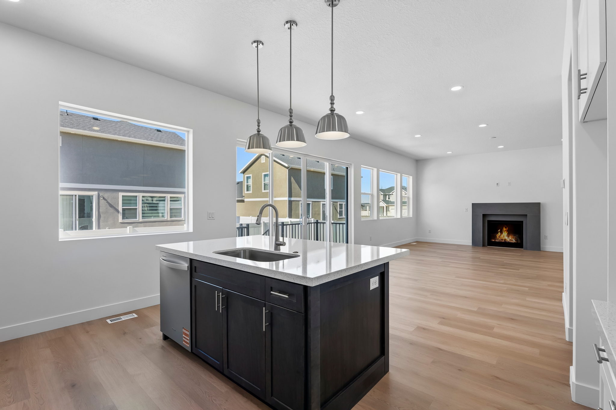 PARKSIDE SUNRISE RANCH - Residential