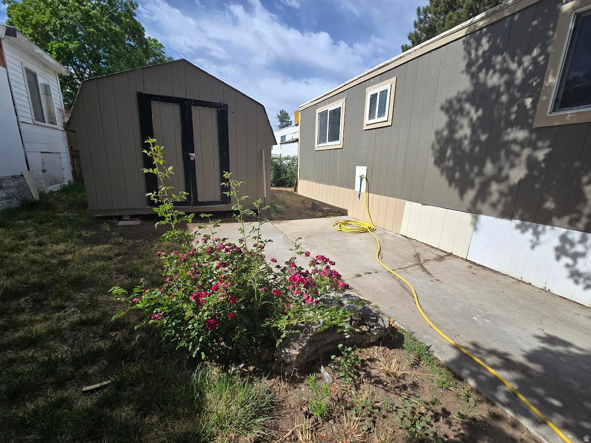HENWOOD - Residential