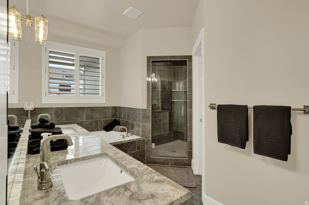 THE RESERVE PHASE 5 - Residential