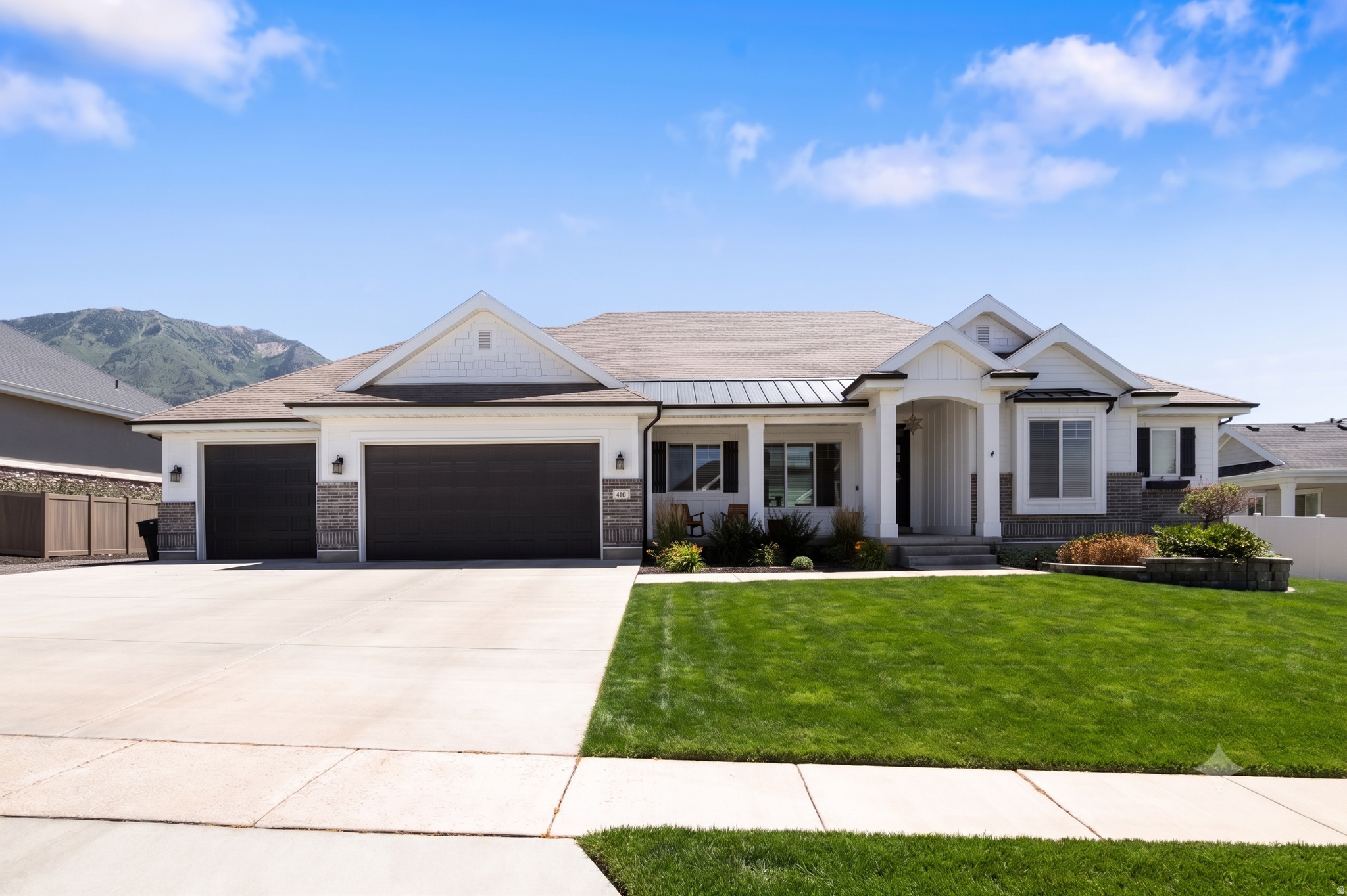 MOUNTAIN VIEW - Residential