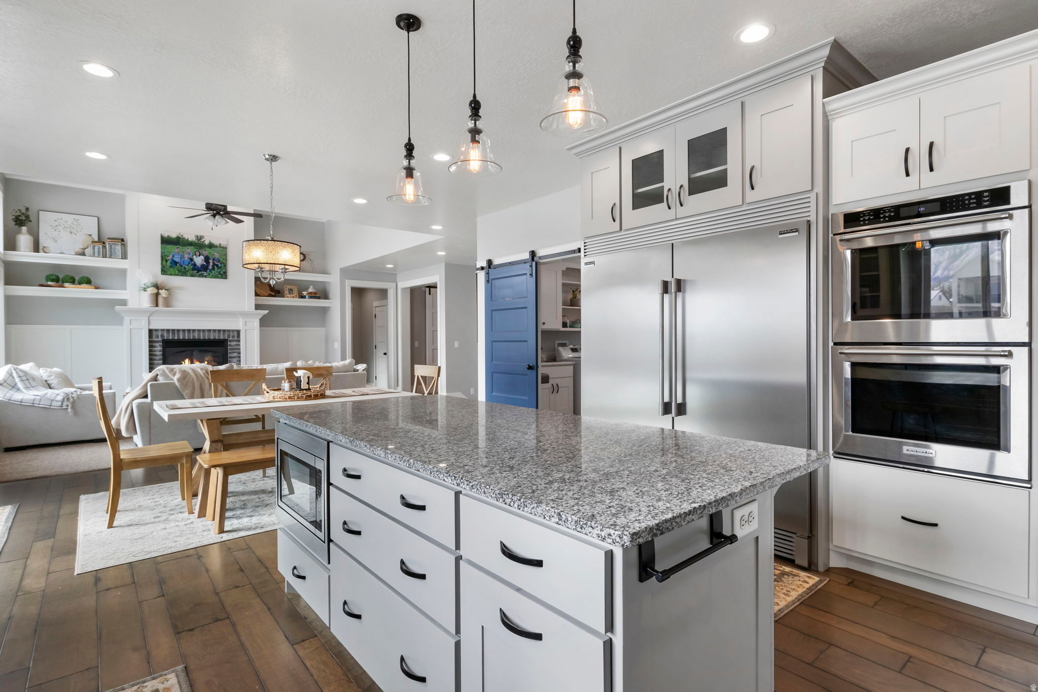 MOUNTAIN VIEW - Residential