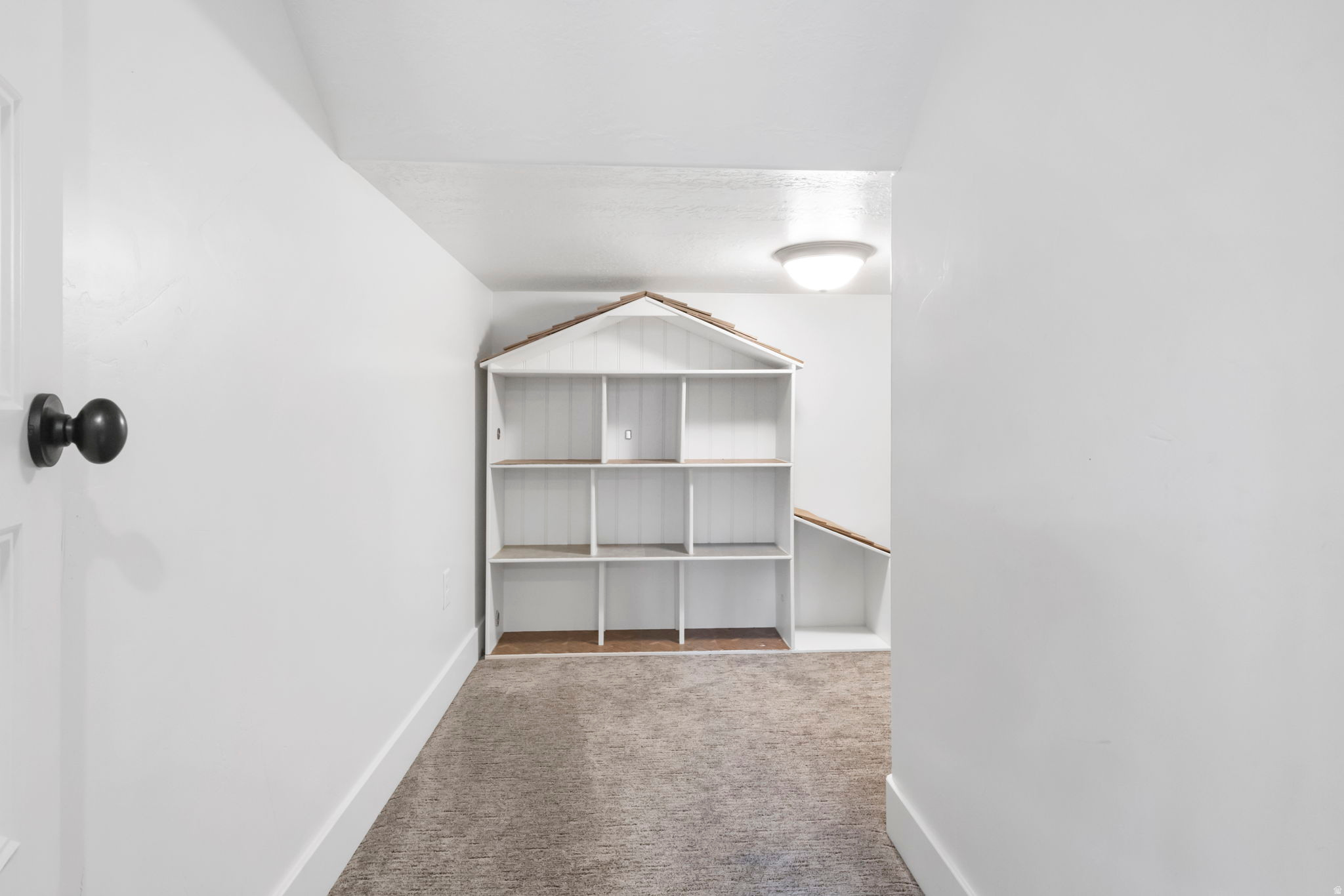 MOUNTAIN VIEW - Residential