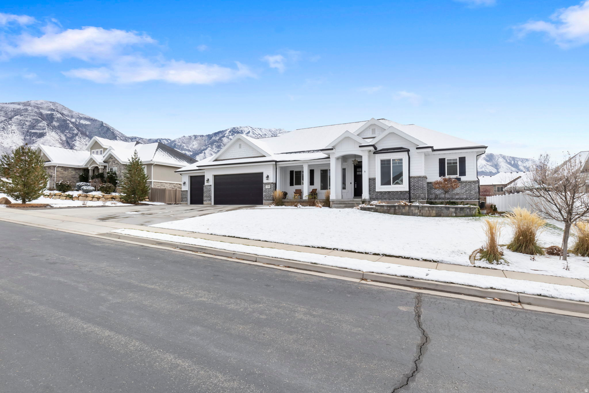 MOUNTAIN VIEW - Residential