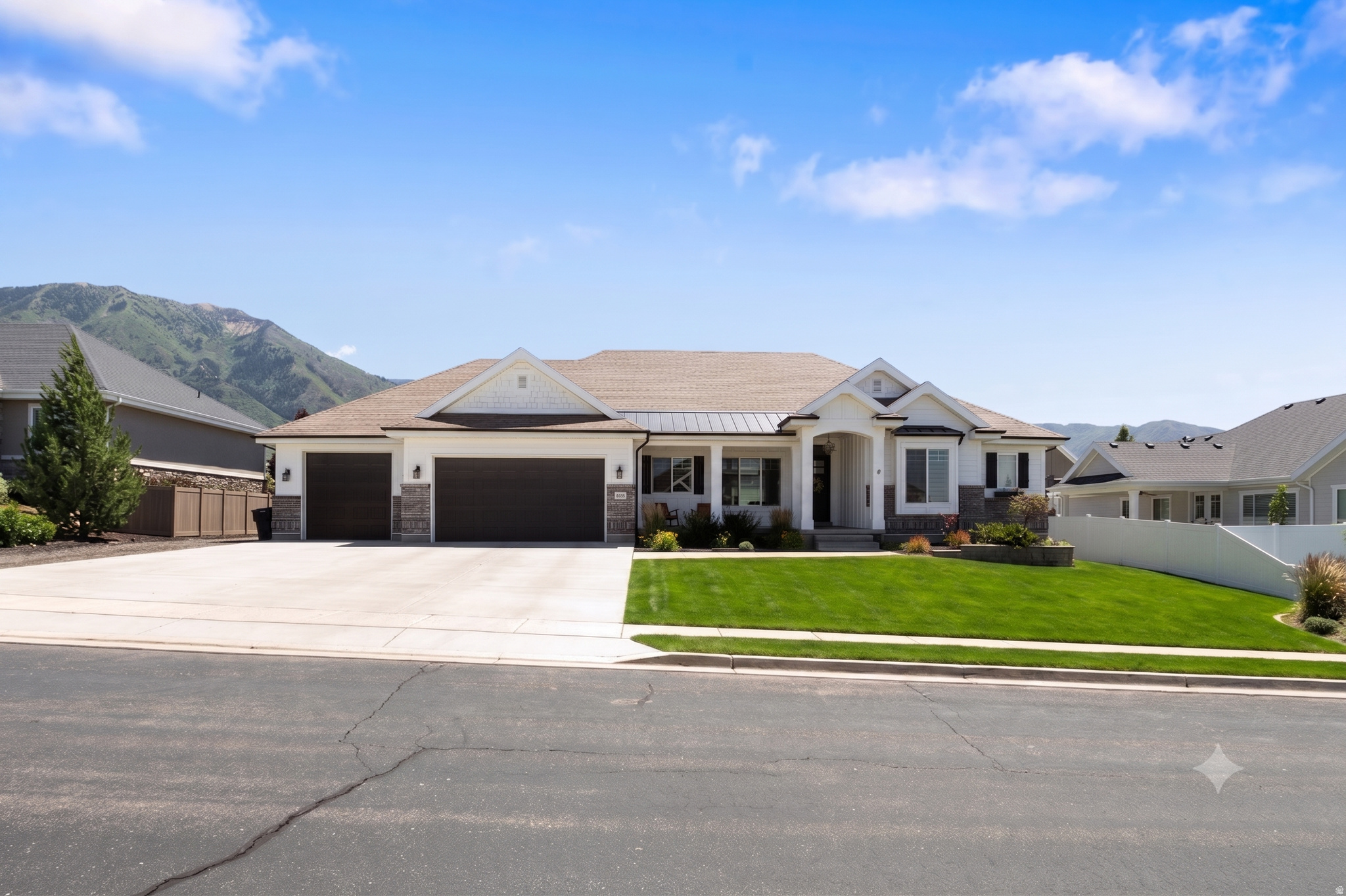 MOUNTAIN VIEW - Residential