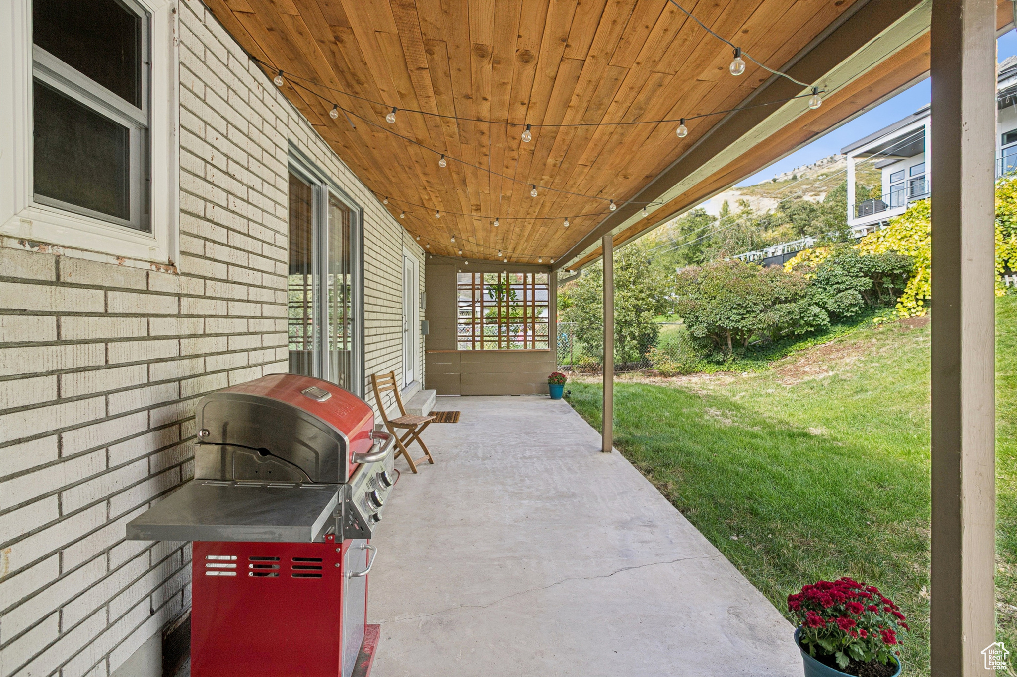 EASTWOOD HILLS - Residential