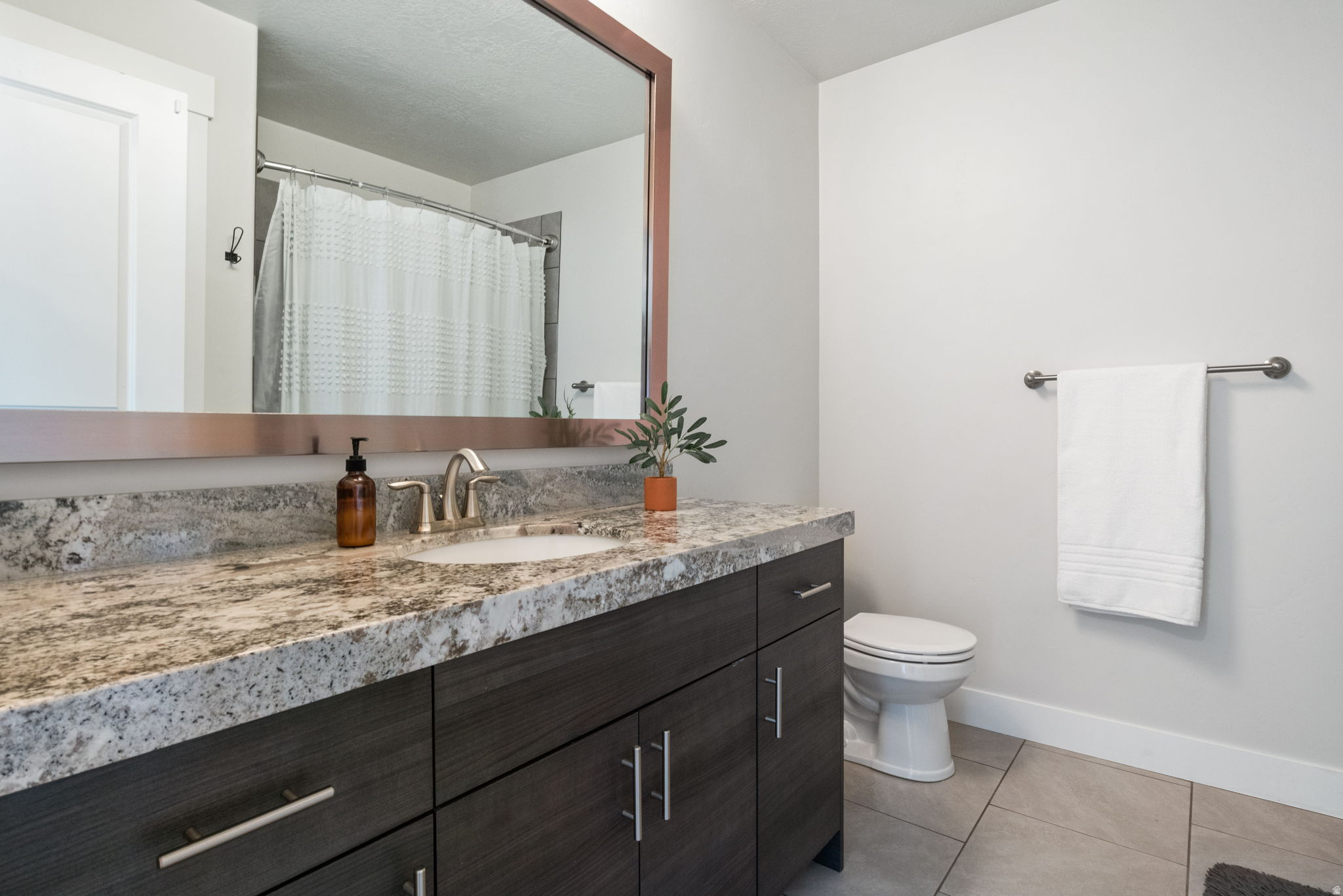 DAPPLE GRAY TRAILS - Residential