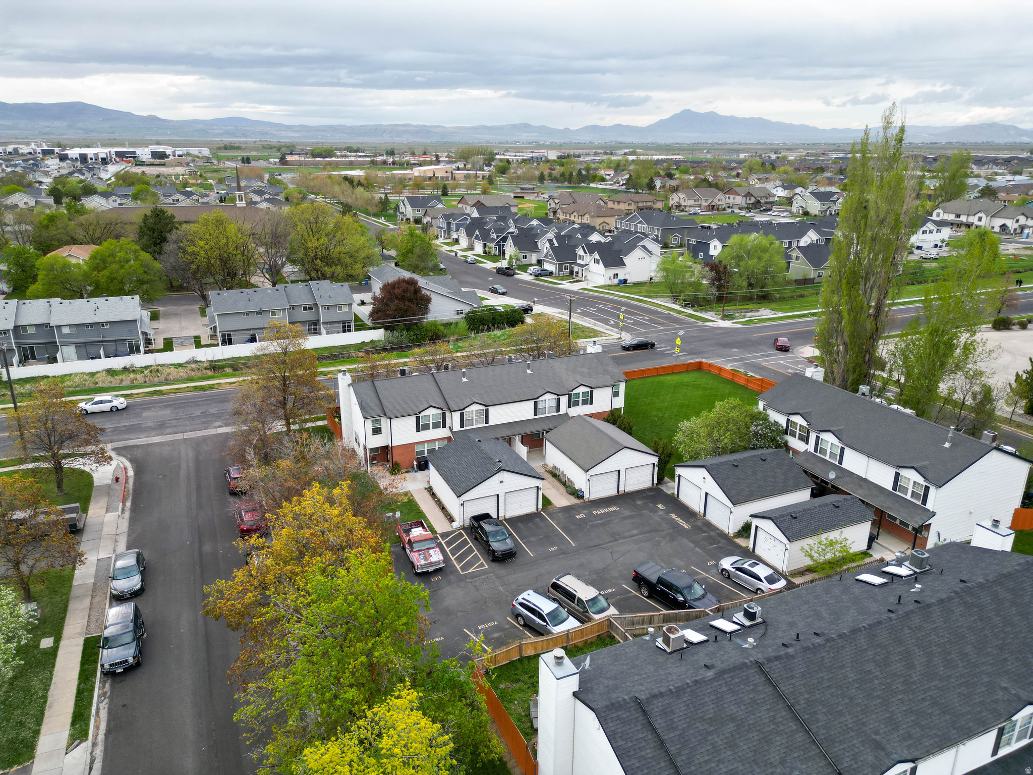 HARTFORD PARK - Residential