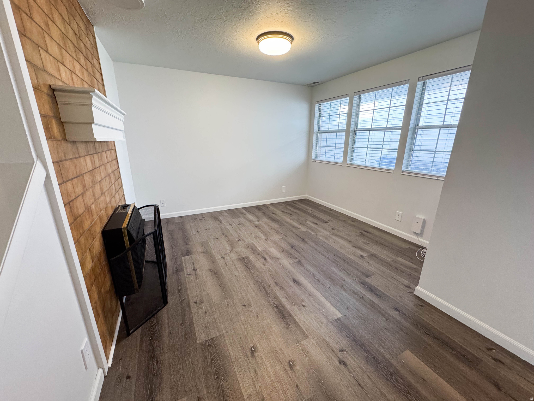 HARTFORD PARK - Residential