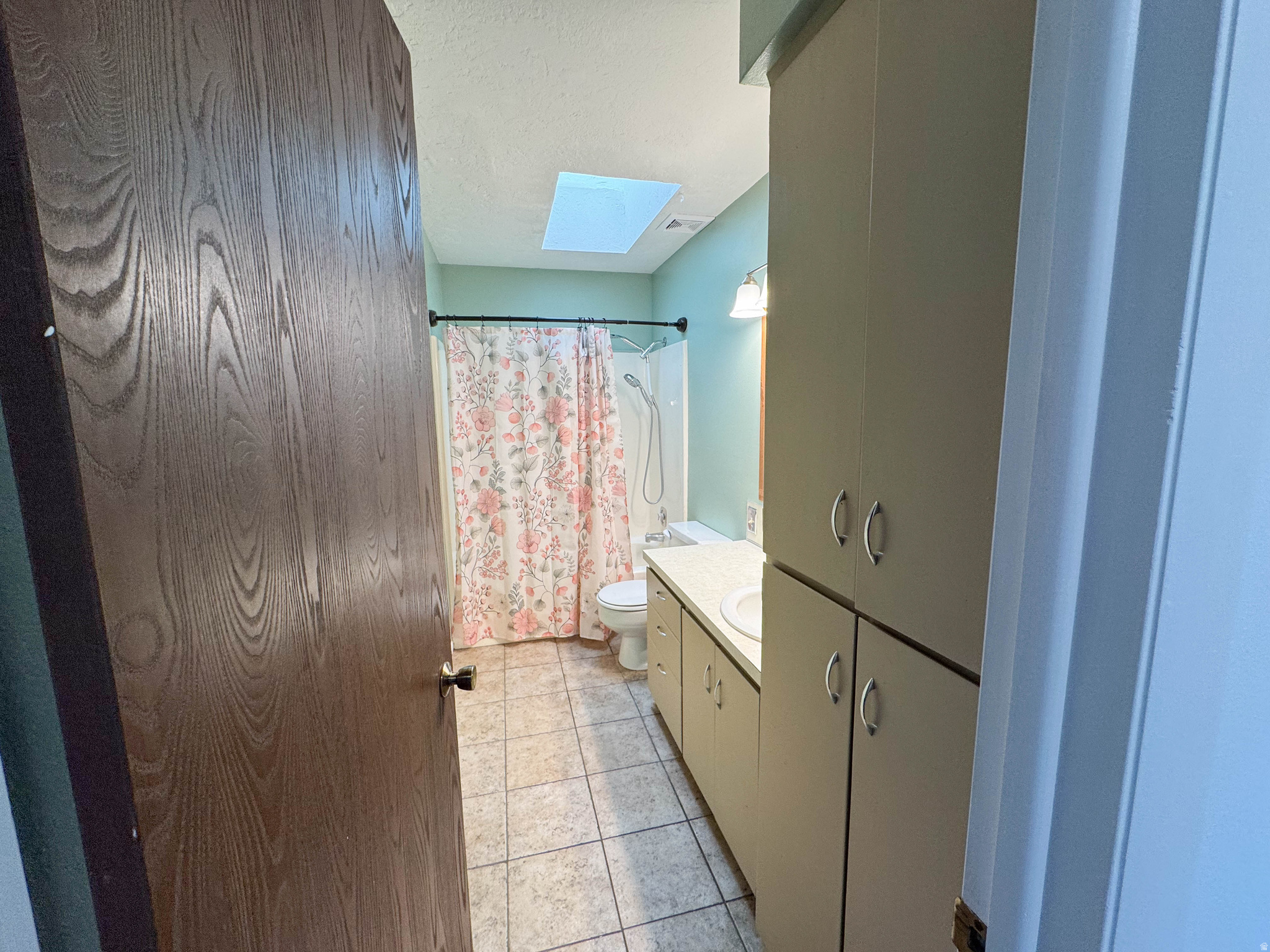 HARTFORD PARK - Residential