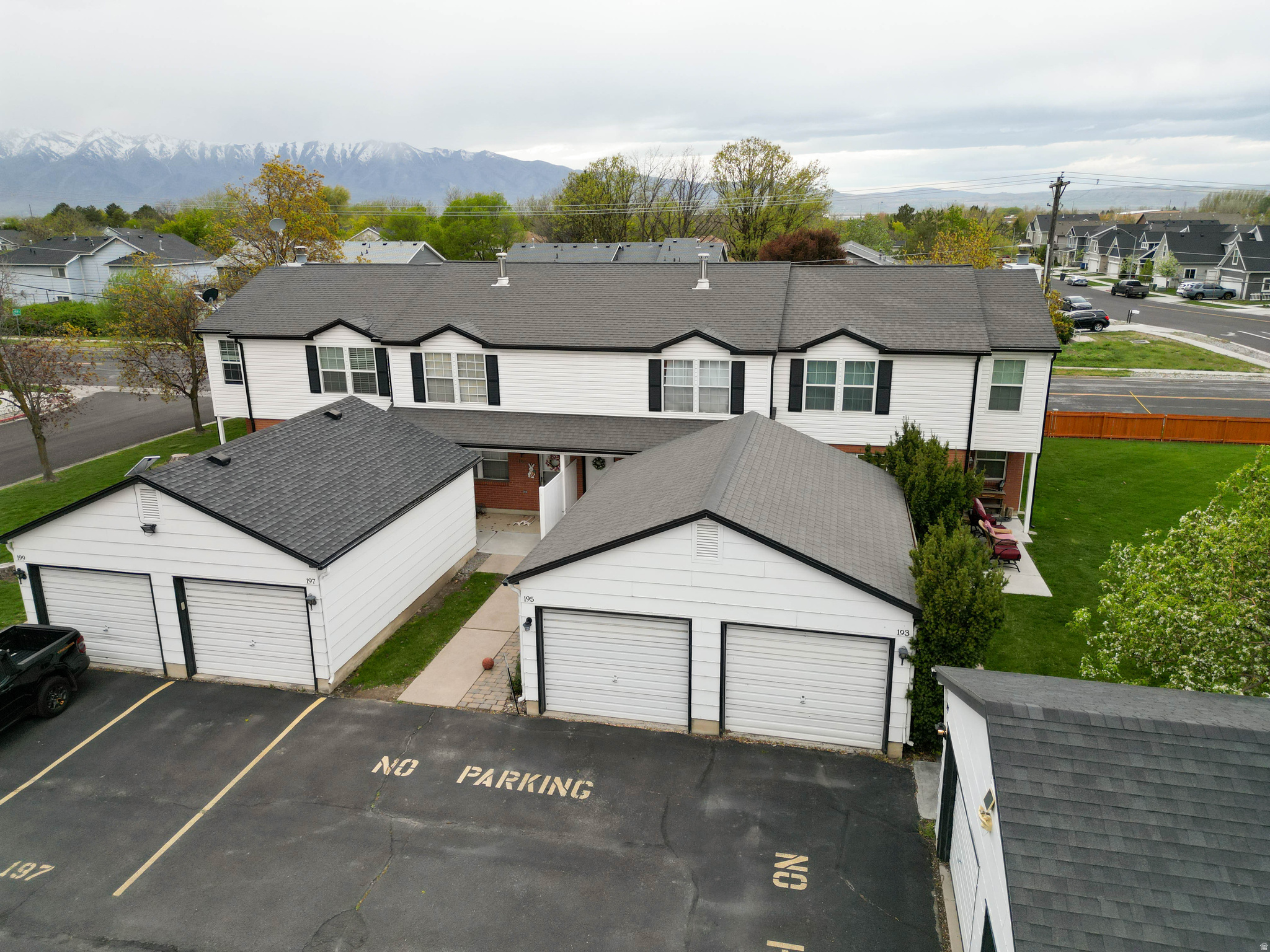 HARTFORD PARK - Residential