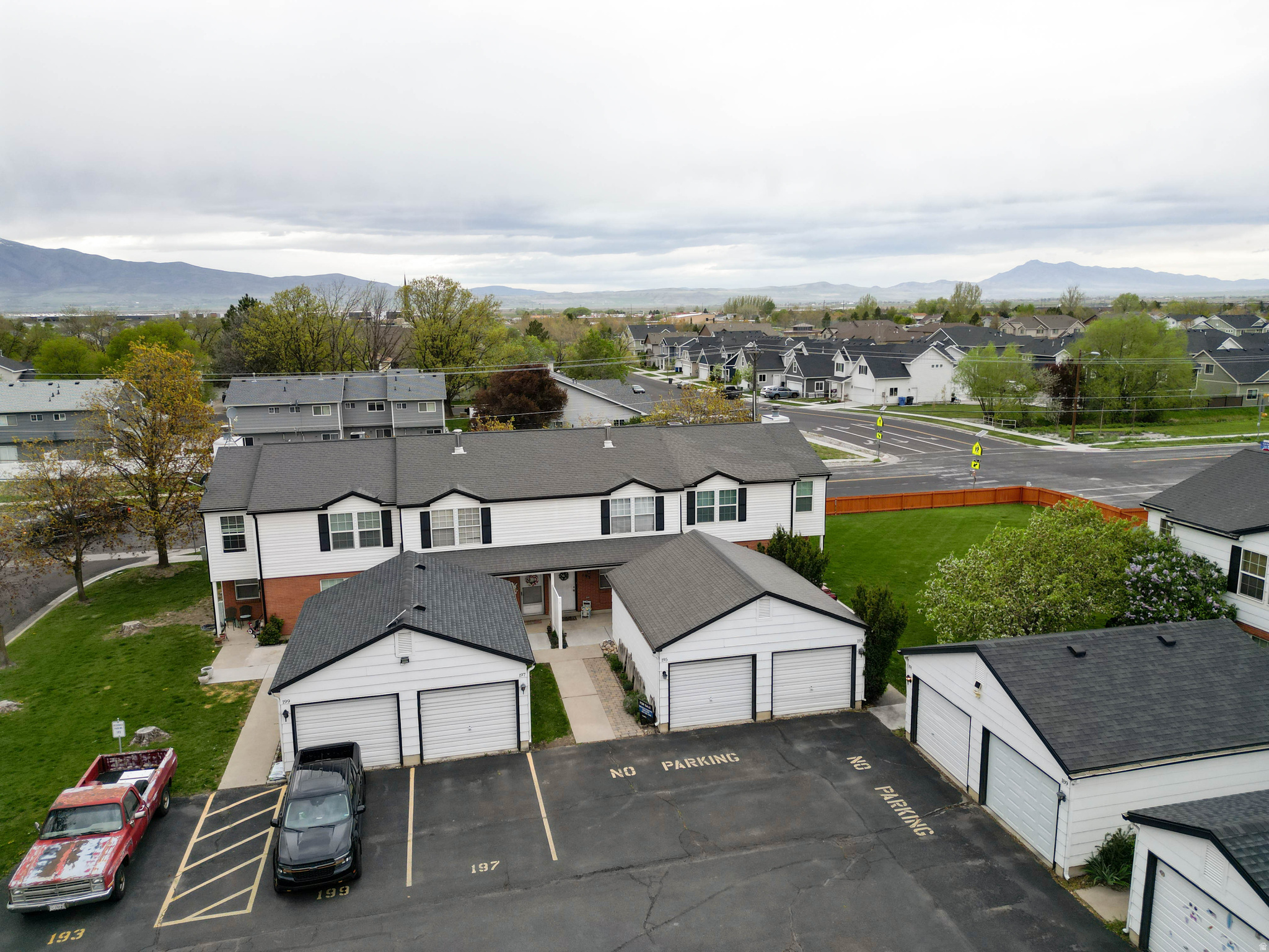 HARTFORD PARK - Residential
