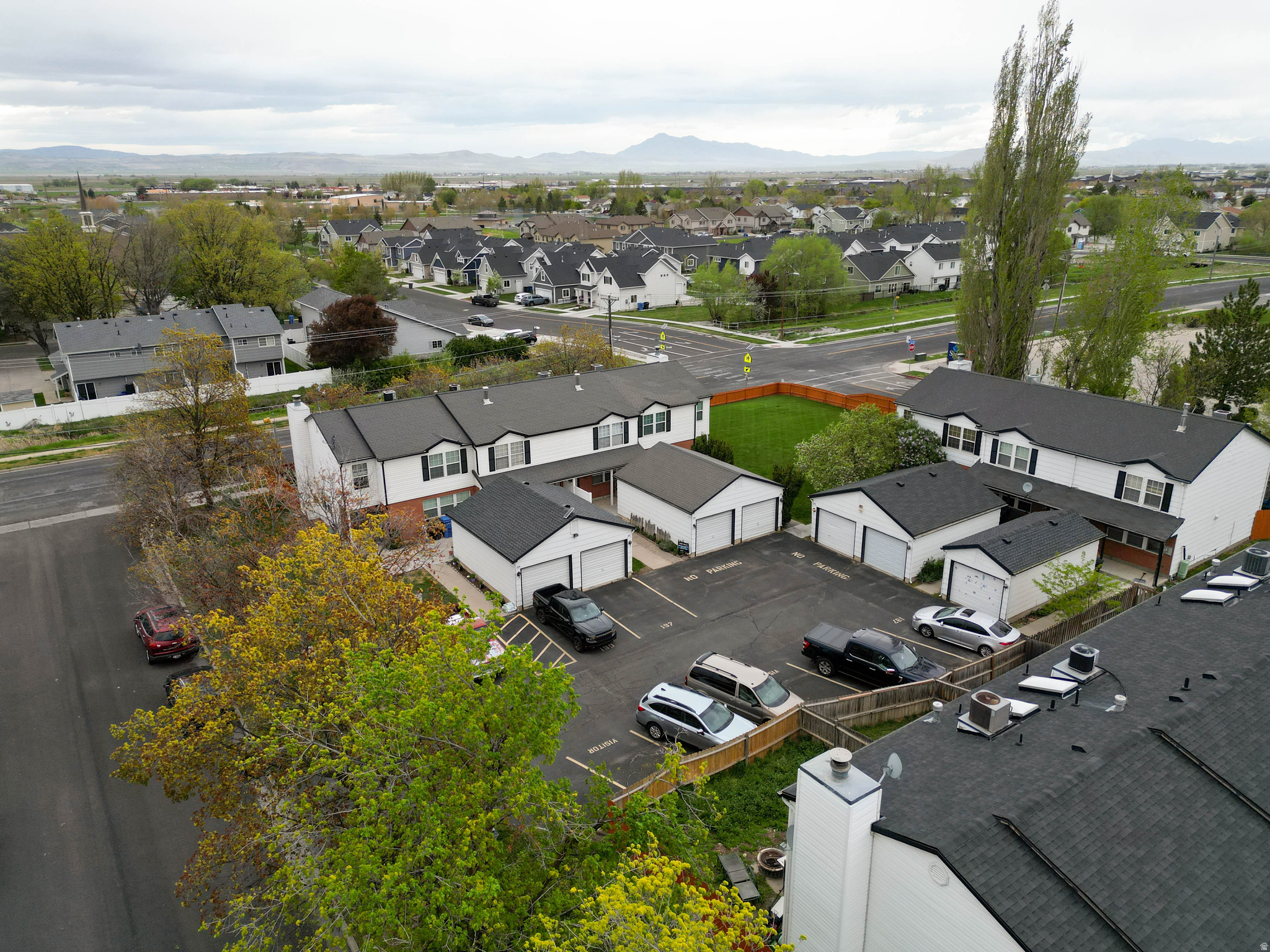 HARTFORD PARK - Residential