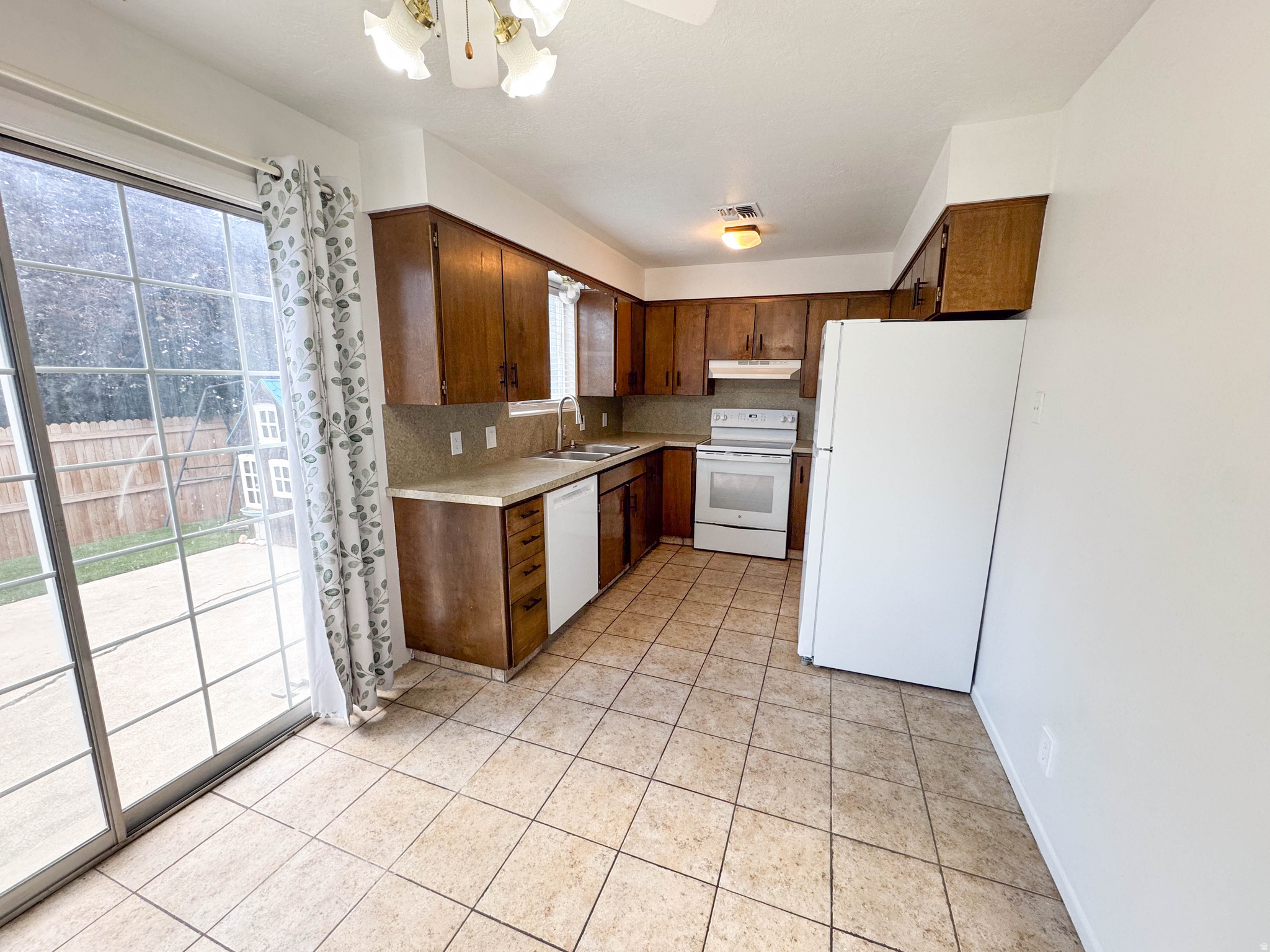HARTFORD PARK - Residential