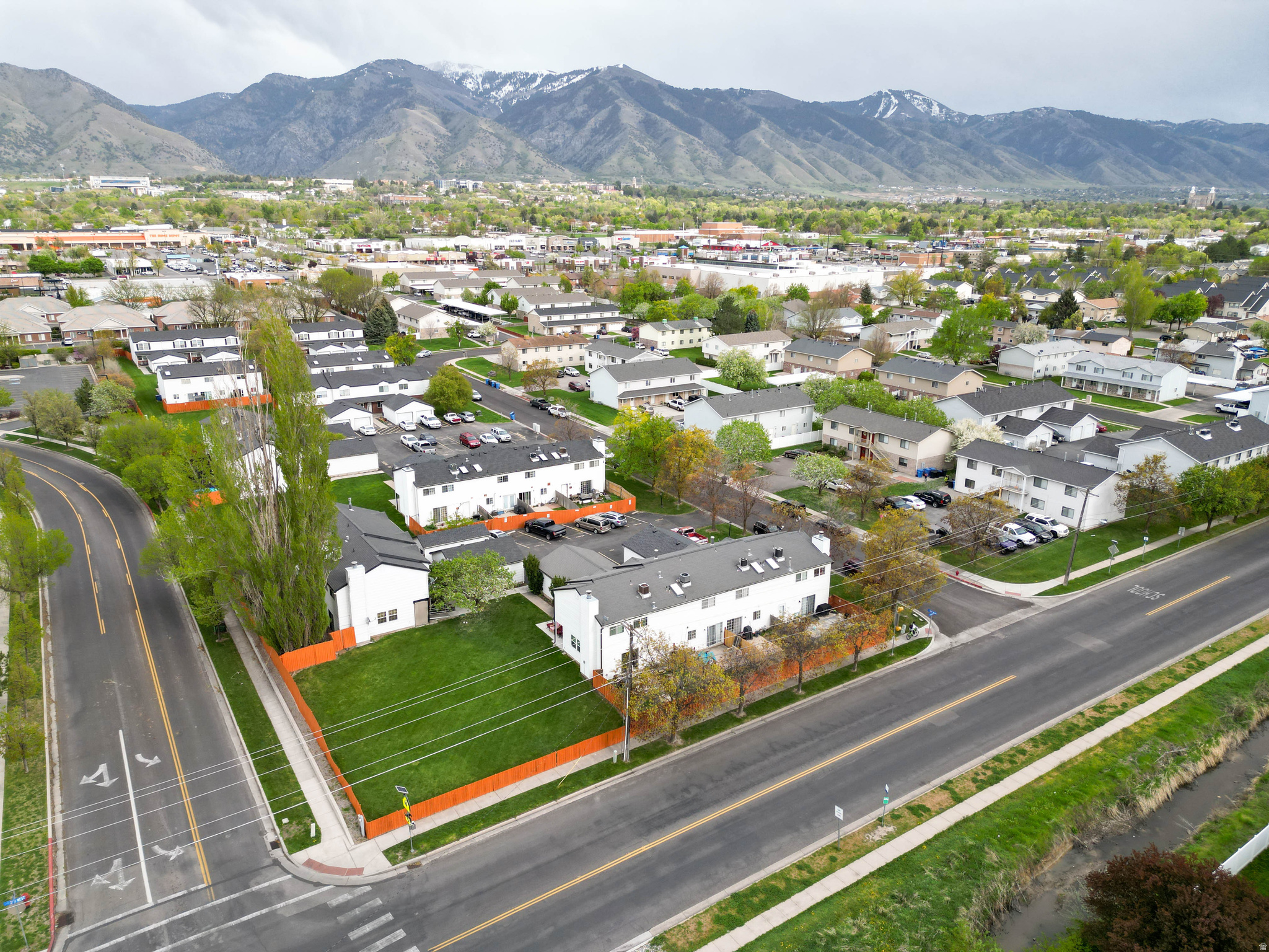 HARTFORD PARK - Residential