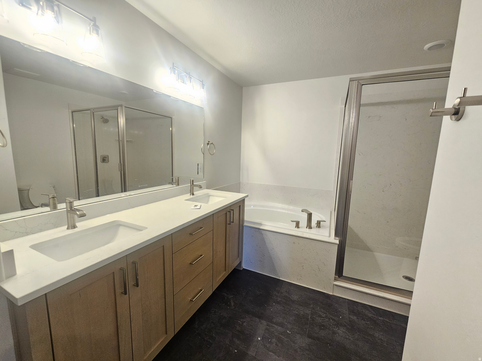 RIVERBEND FARMS - Residential
